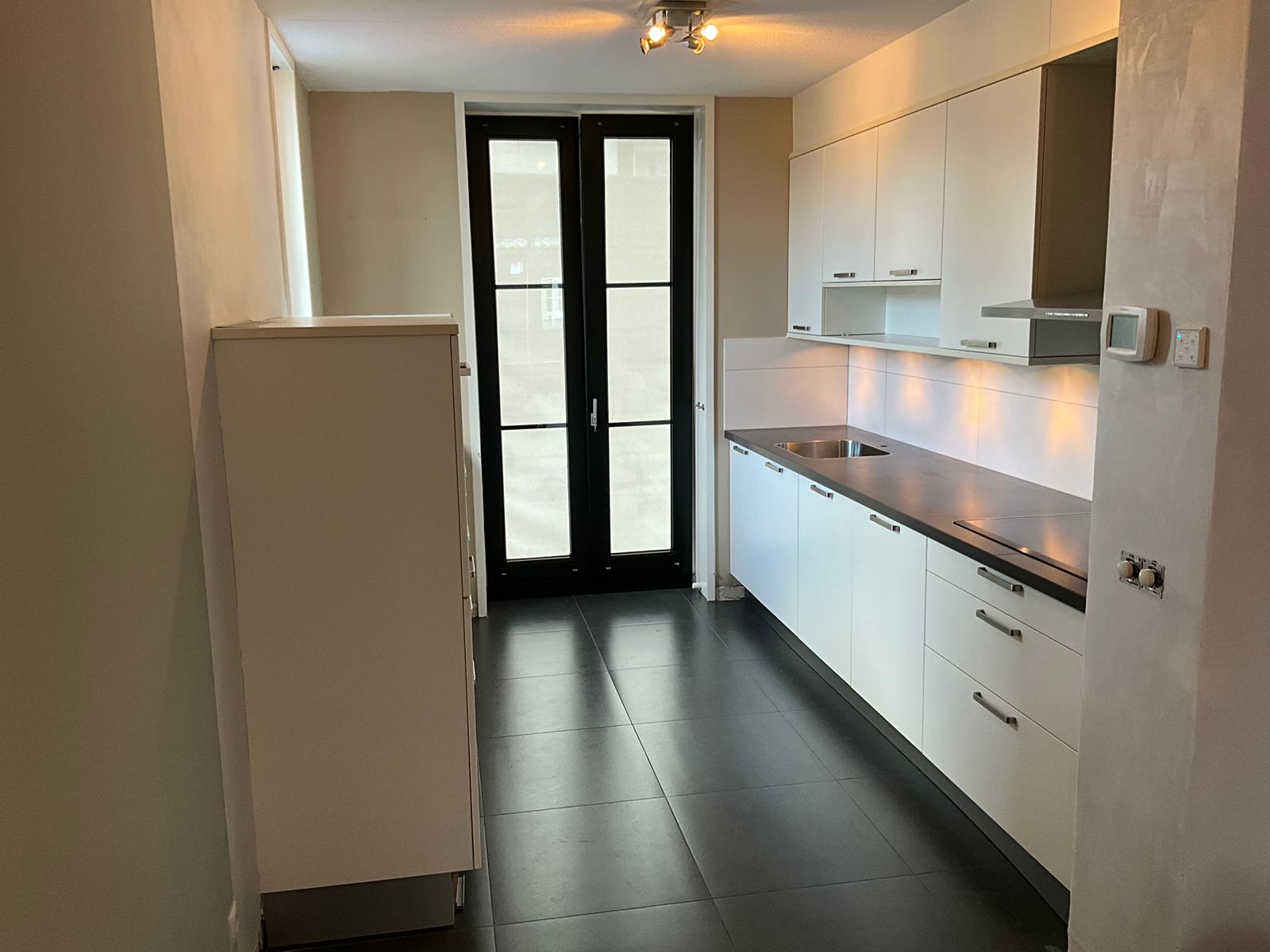 03369 - Eggersmann parallel keuken