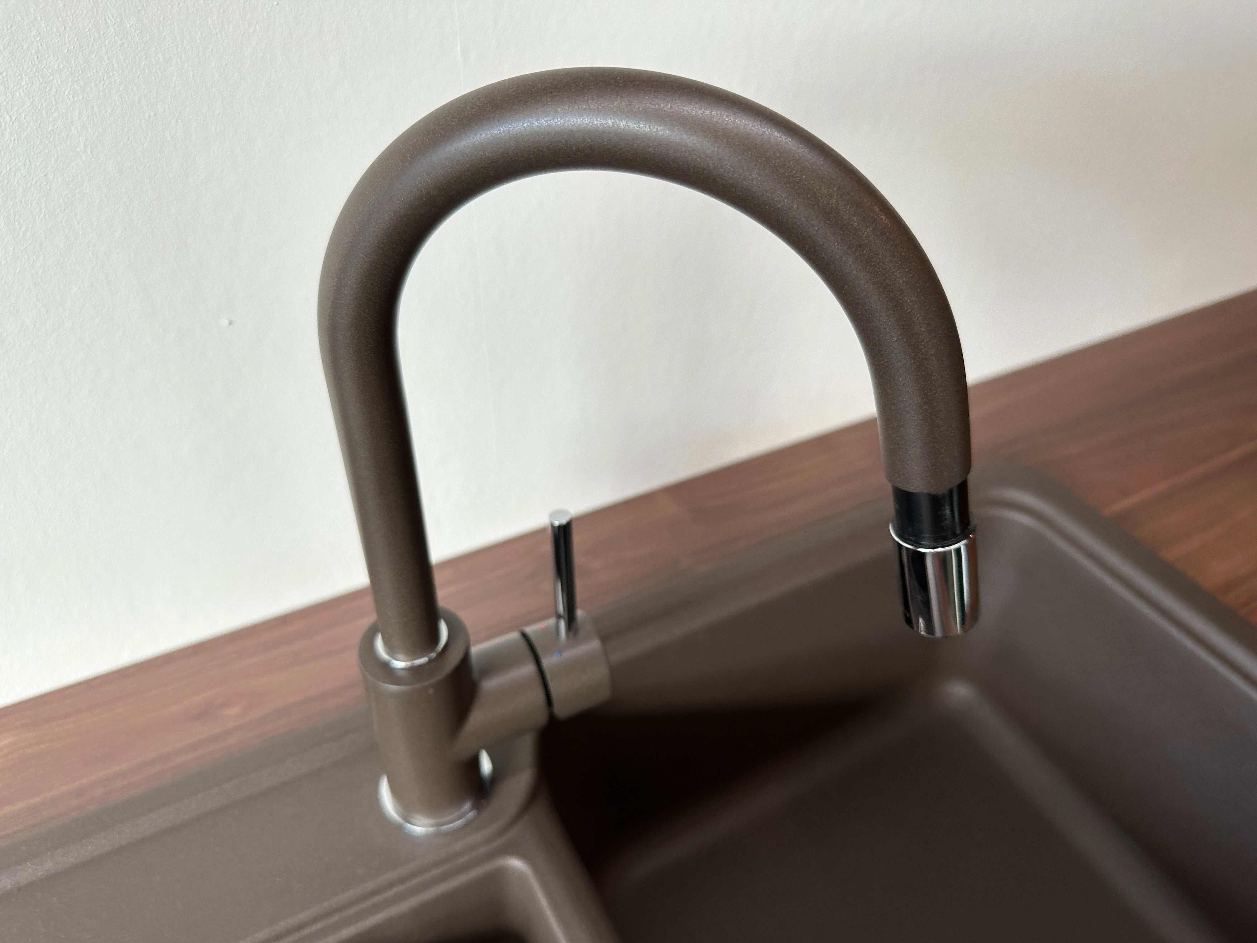 01718 - Rechte witte keuken