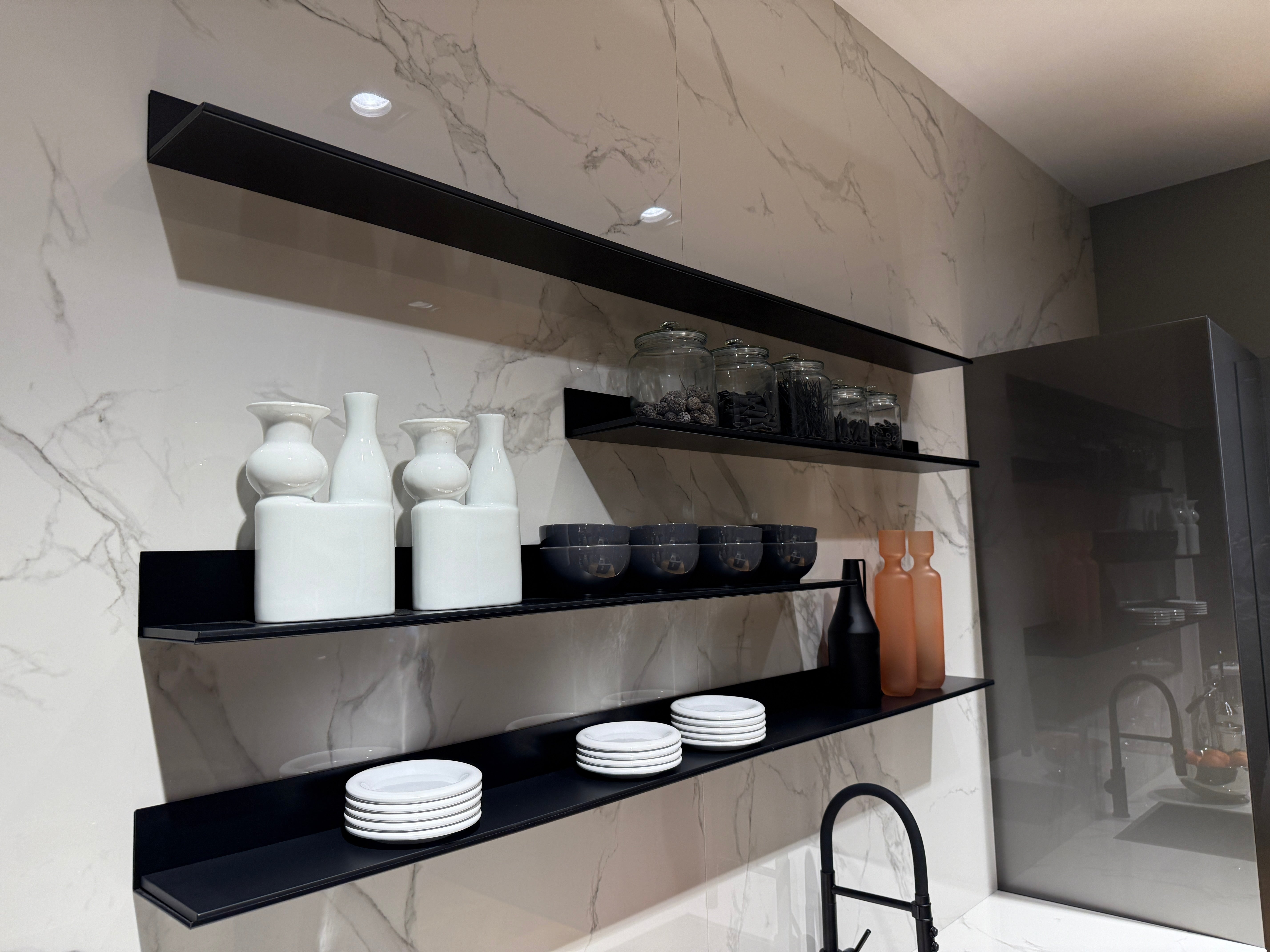 01167 - Exclusieve Pronorm keuken
