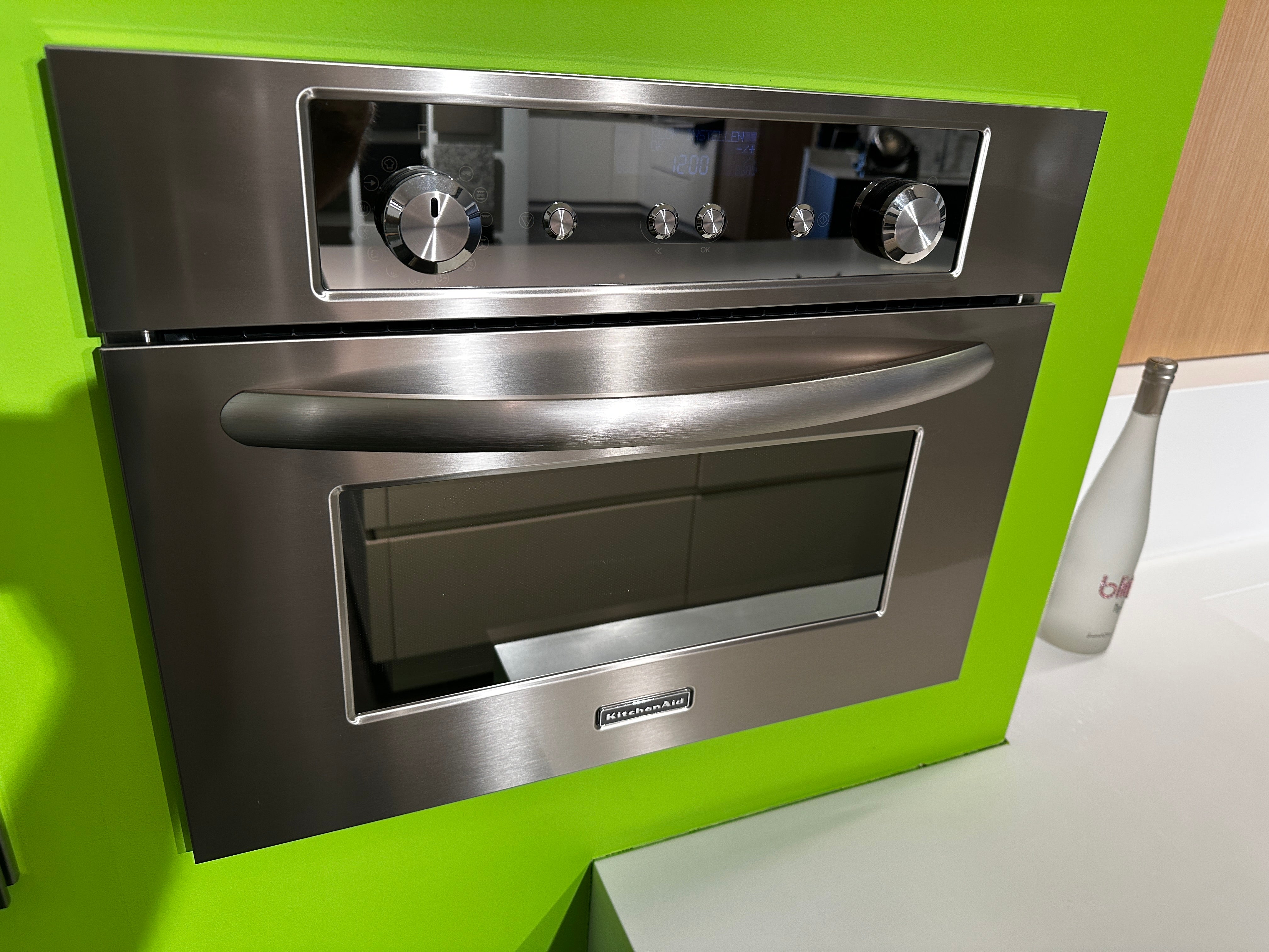 00837 - Hoogglans witte eilandkeuken