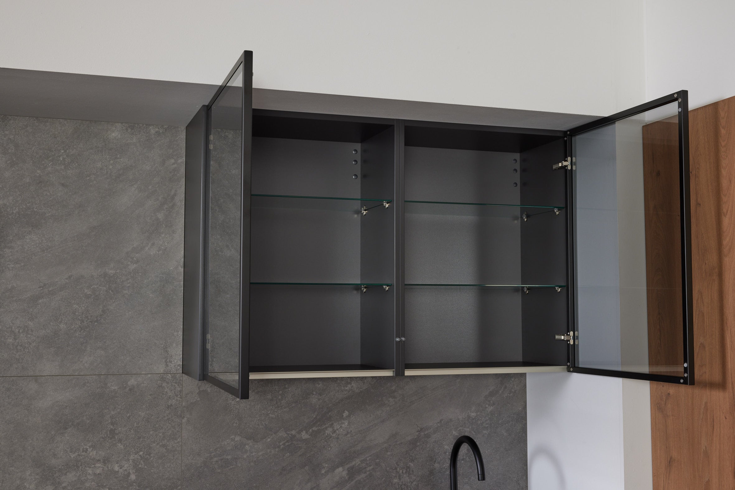 02736 - Kiezelgrijze Schuller keuken