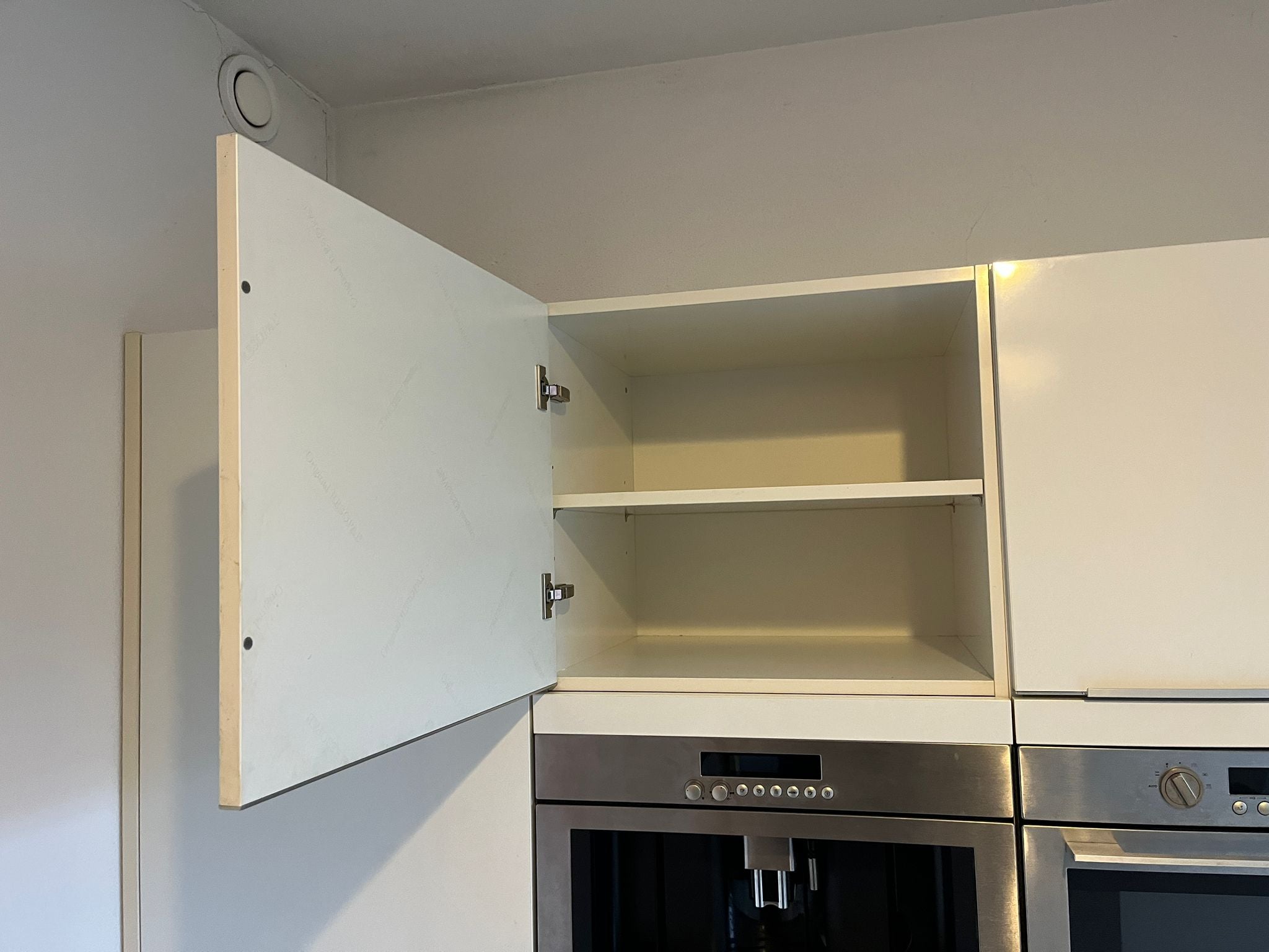 02890 - Witte schiereiland keuken