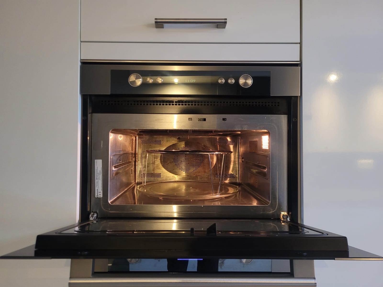 02748 - Witte hoekkeuken