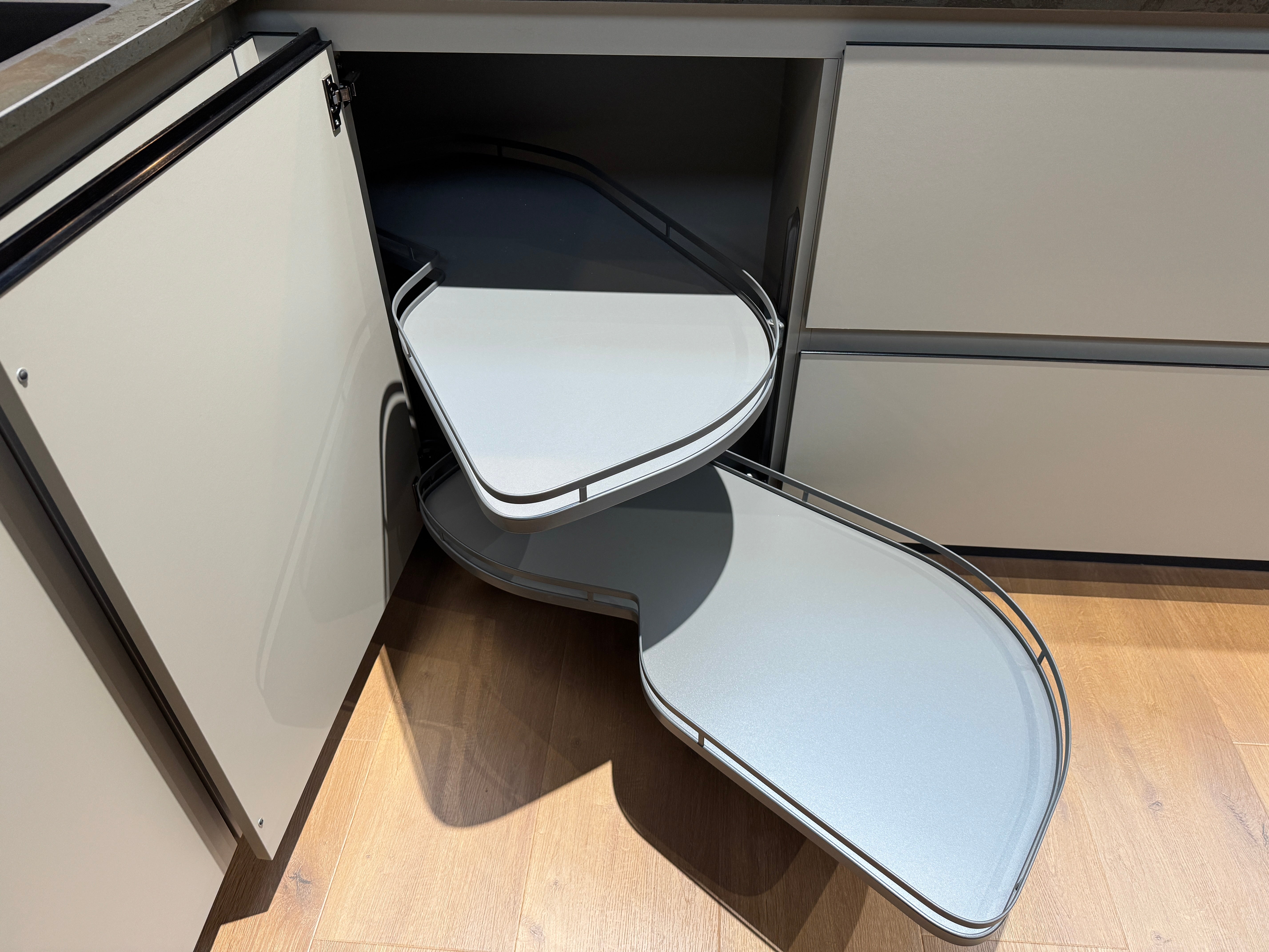 33983 - Grey island kitchen from Rotpunkt with Dekton top
