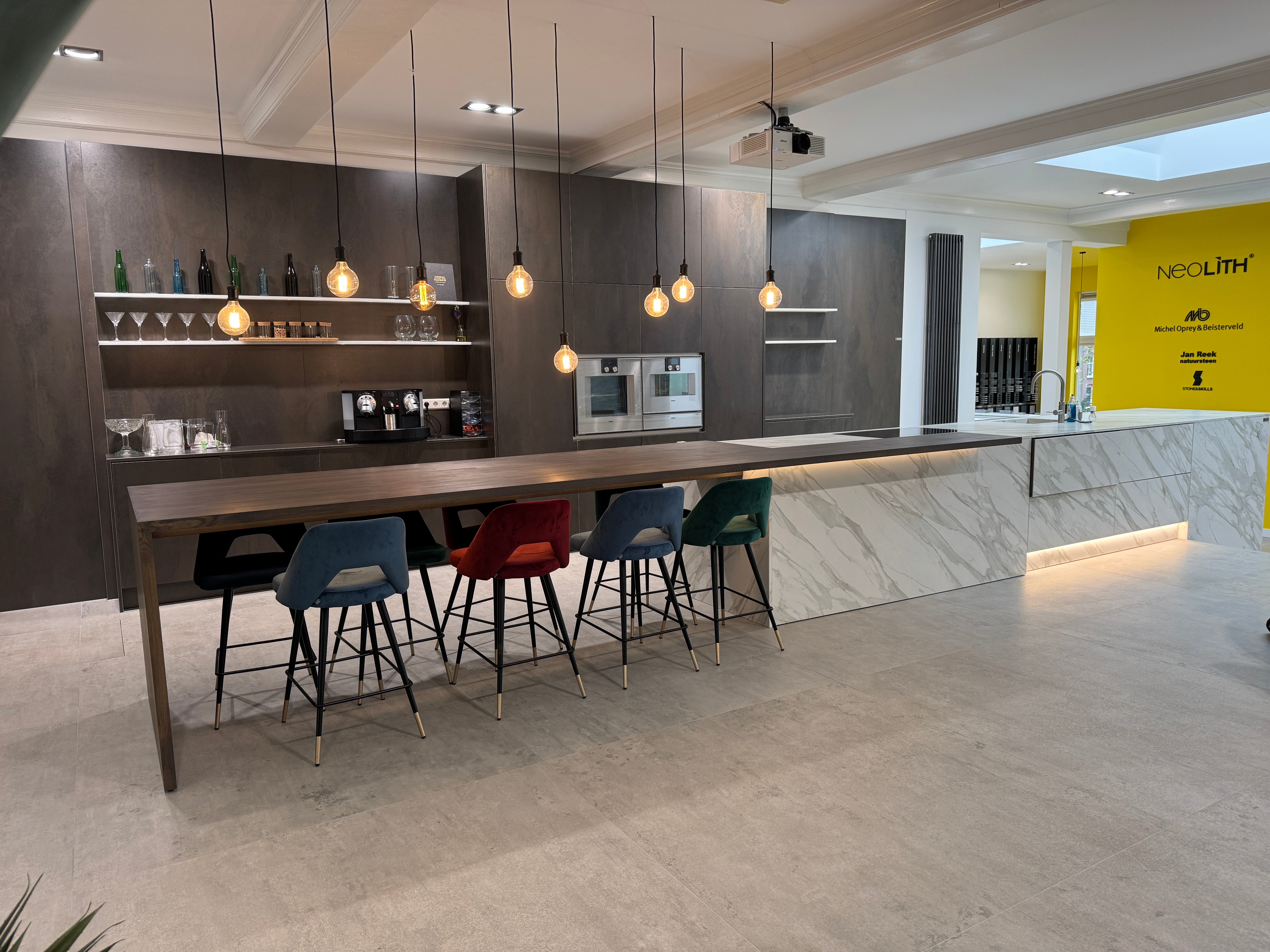 01069 - Luxe Neolith gebruikerskeuken