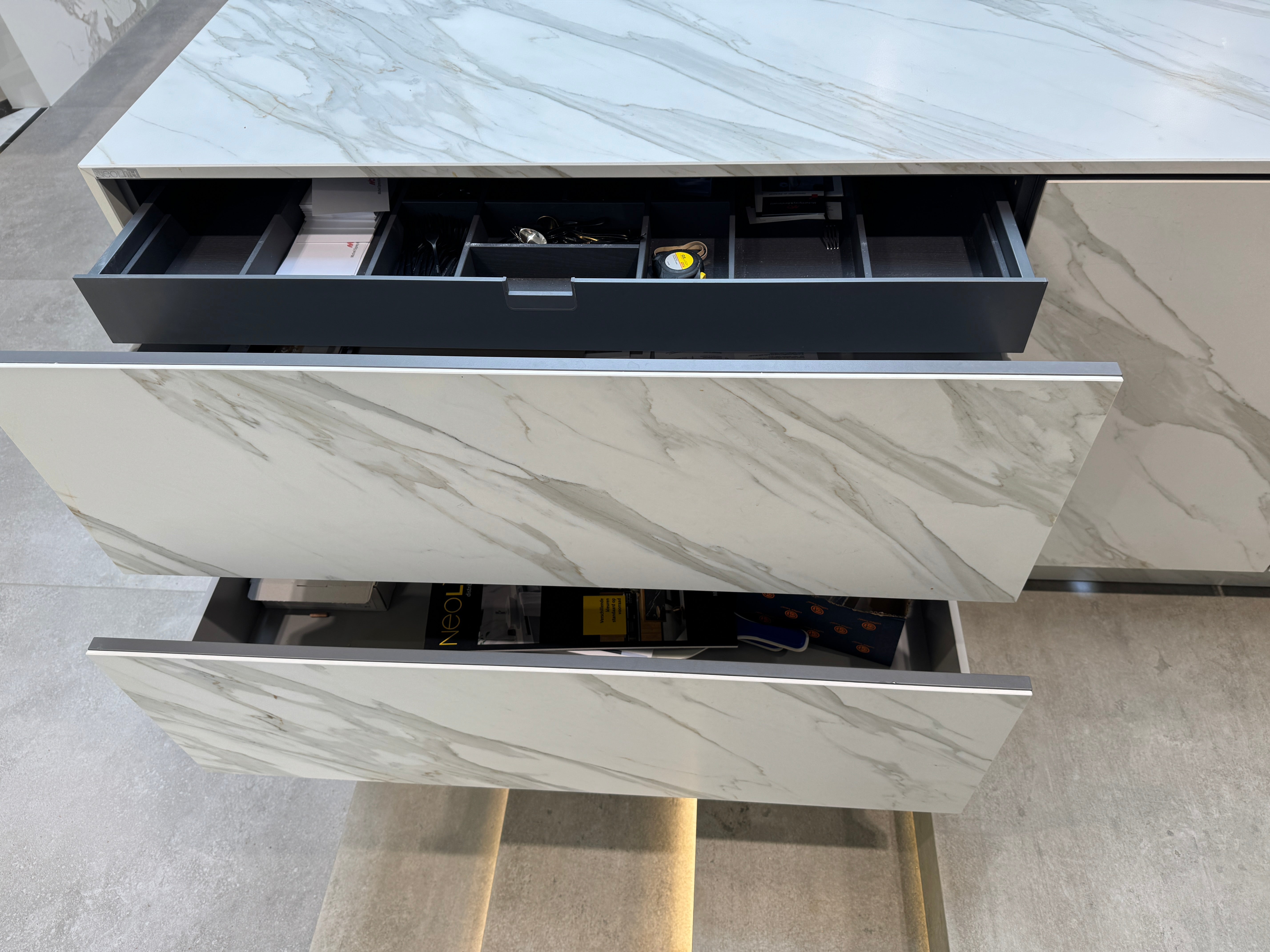01069 - Luxe Neolith gebruikerskeuken