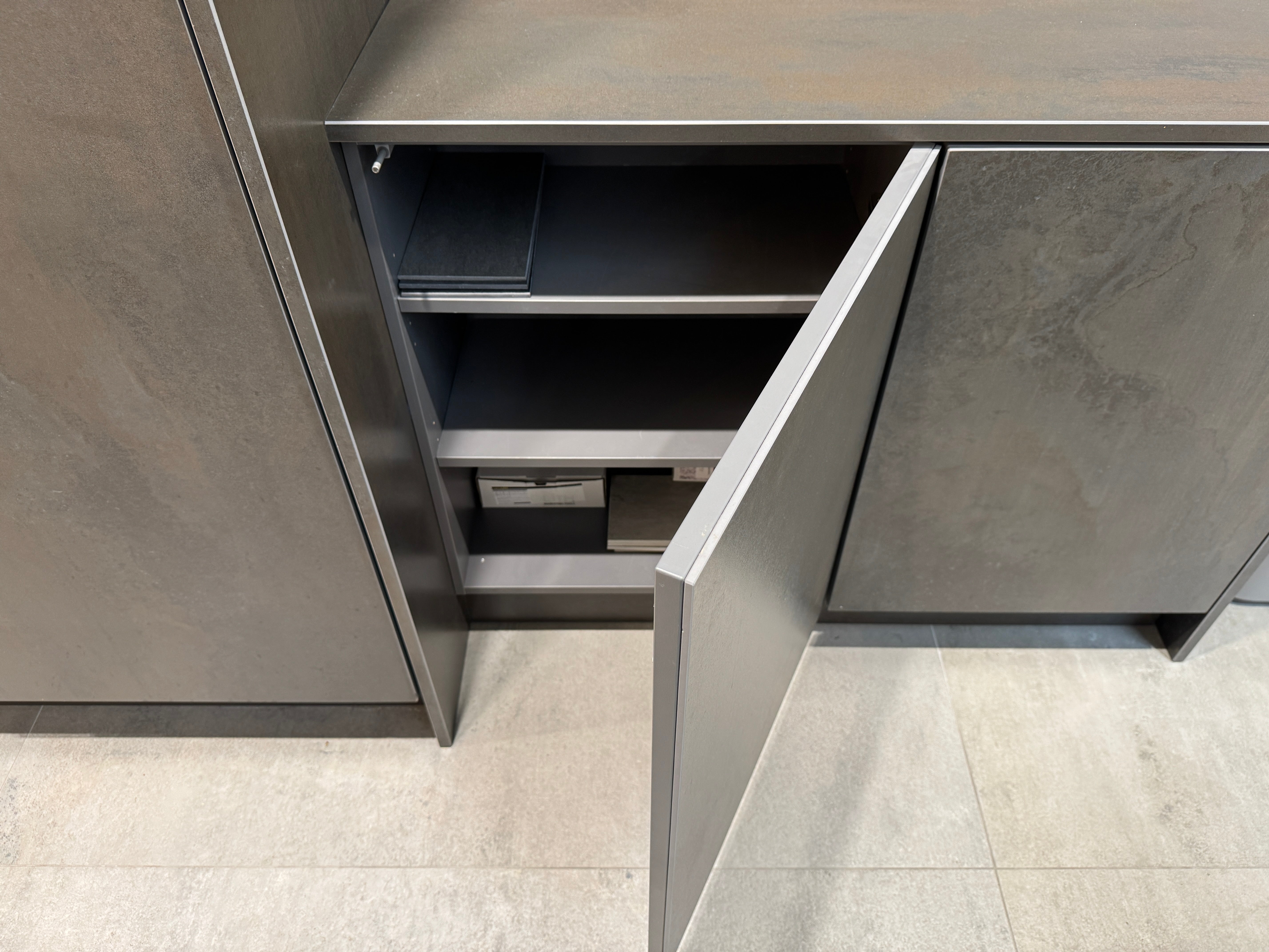 01069 - Luxe Neolith gebruikerskeuken