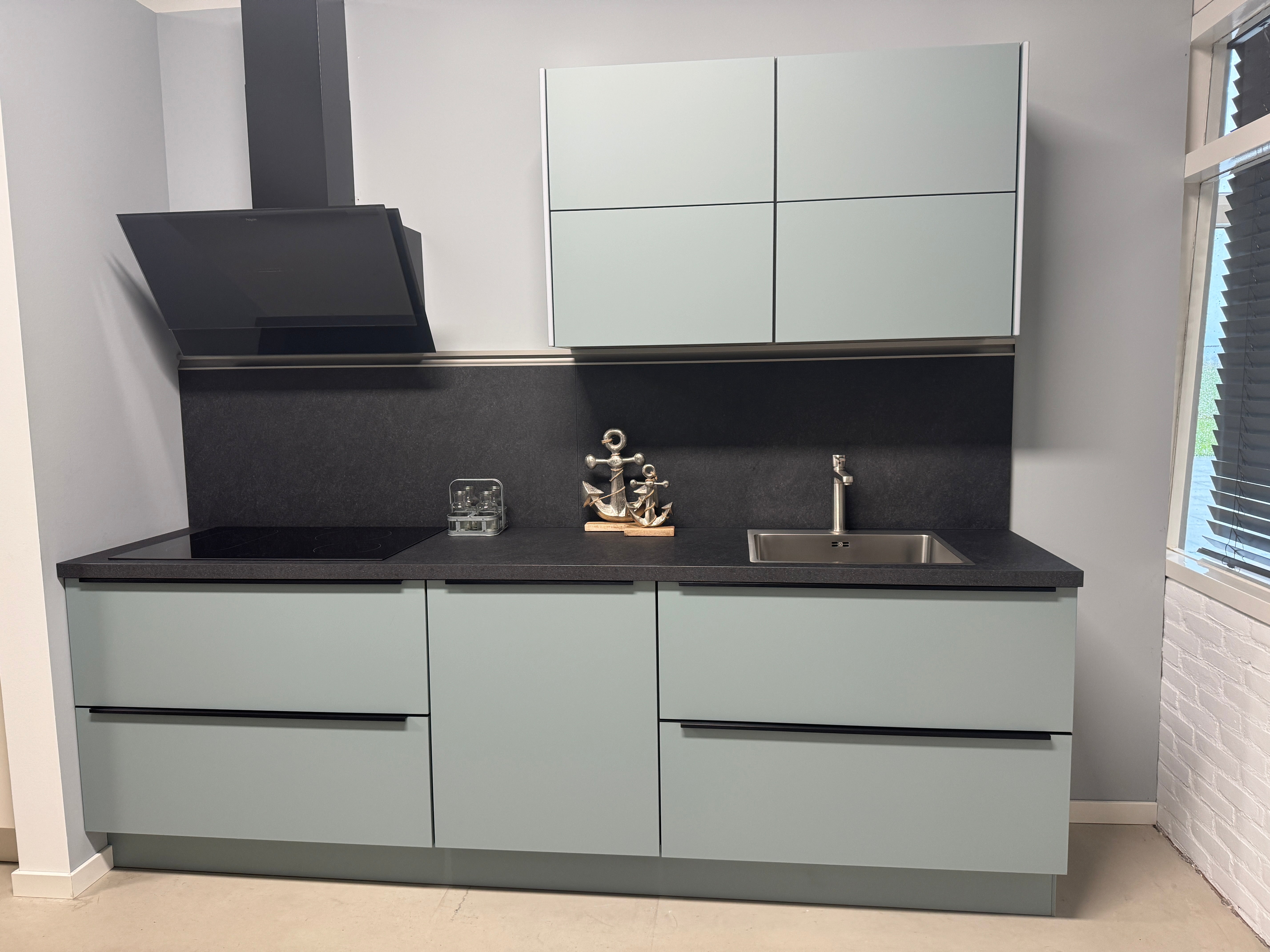 00398 - Moderne aqua supermat keuken
