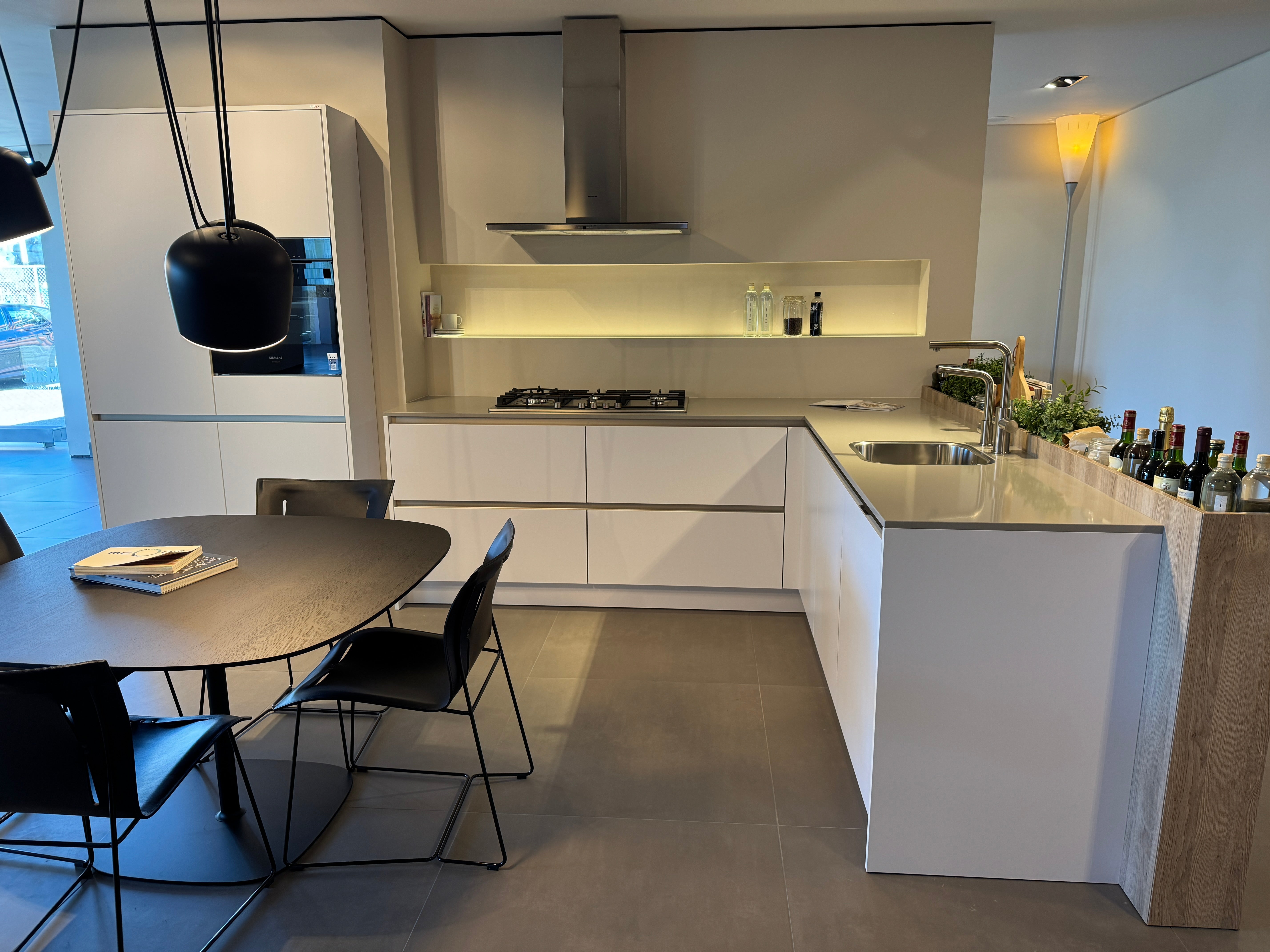 00786 - Moderne Siematic keuken