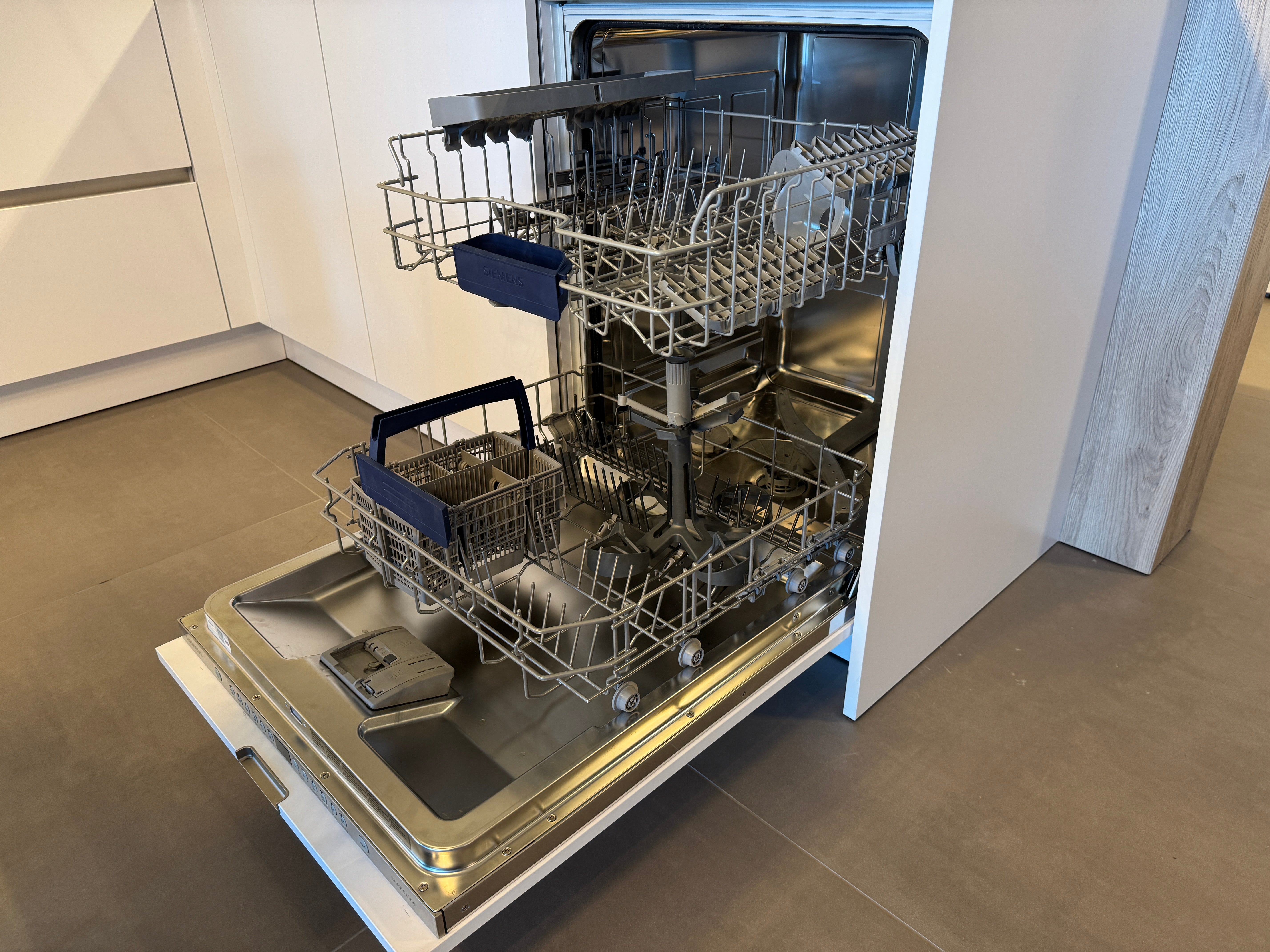 00786 - Moderne Siematic keuken