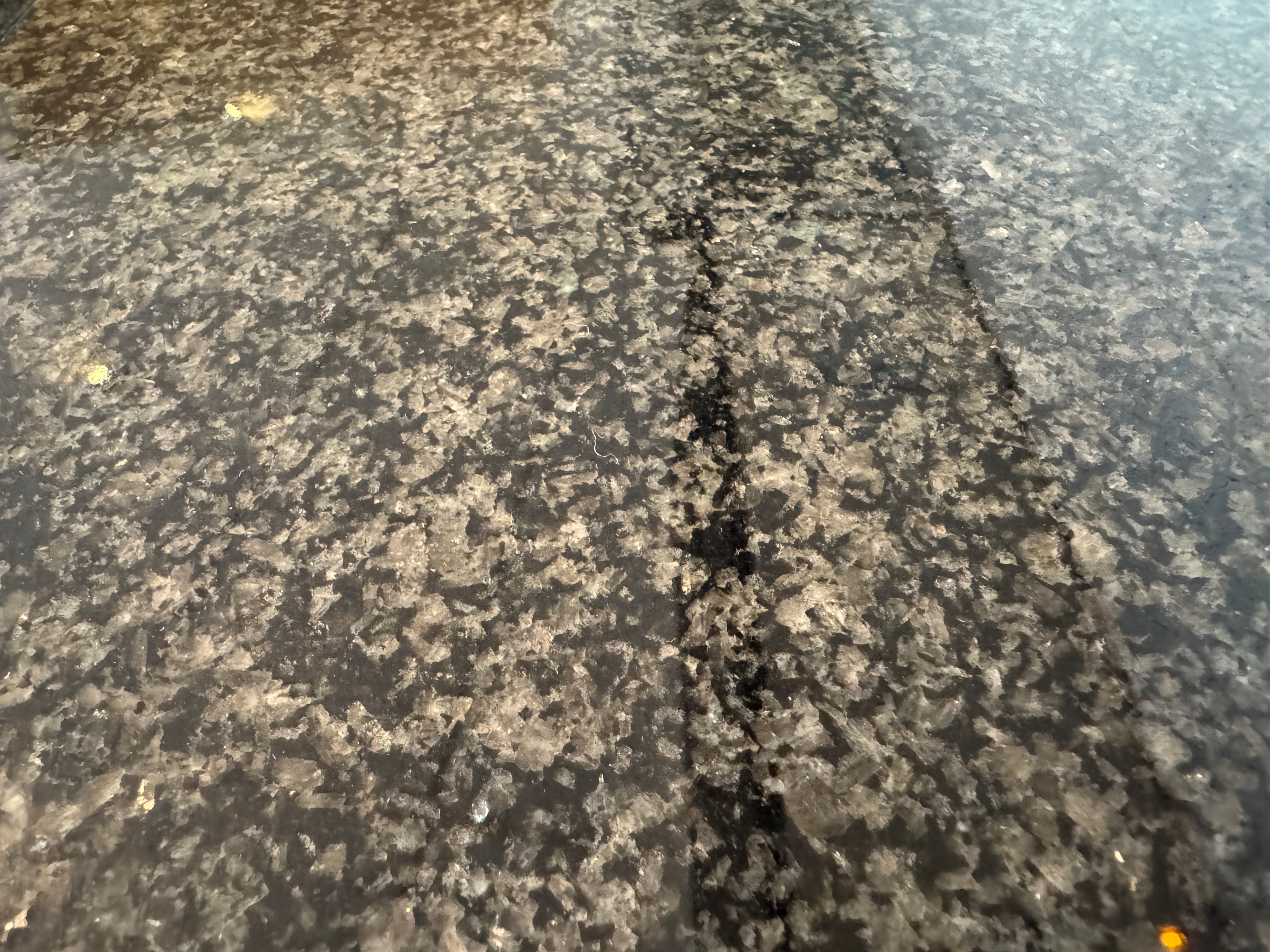 01091 - Hoogglans witte keuken