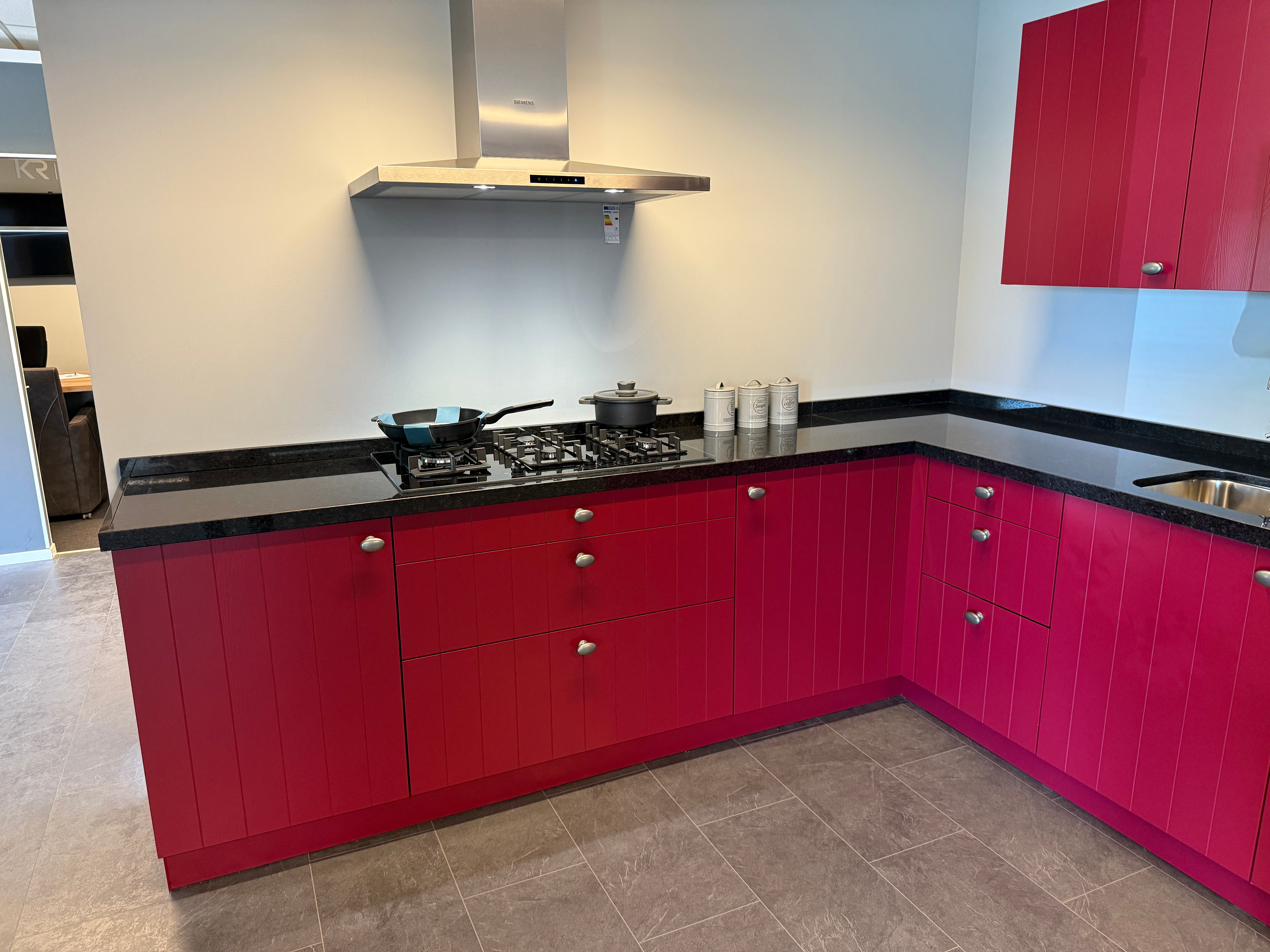 01436 - Keller landelijke keuken