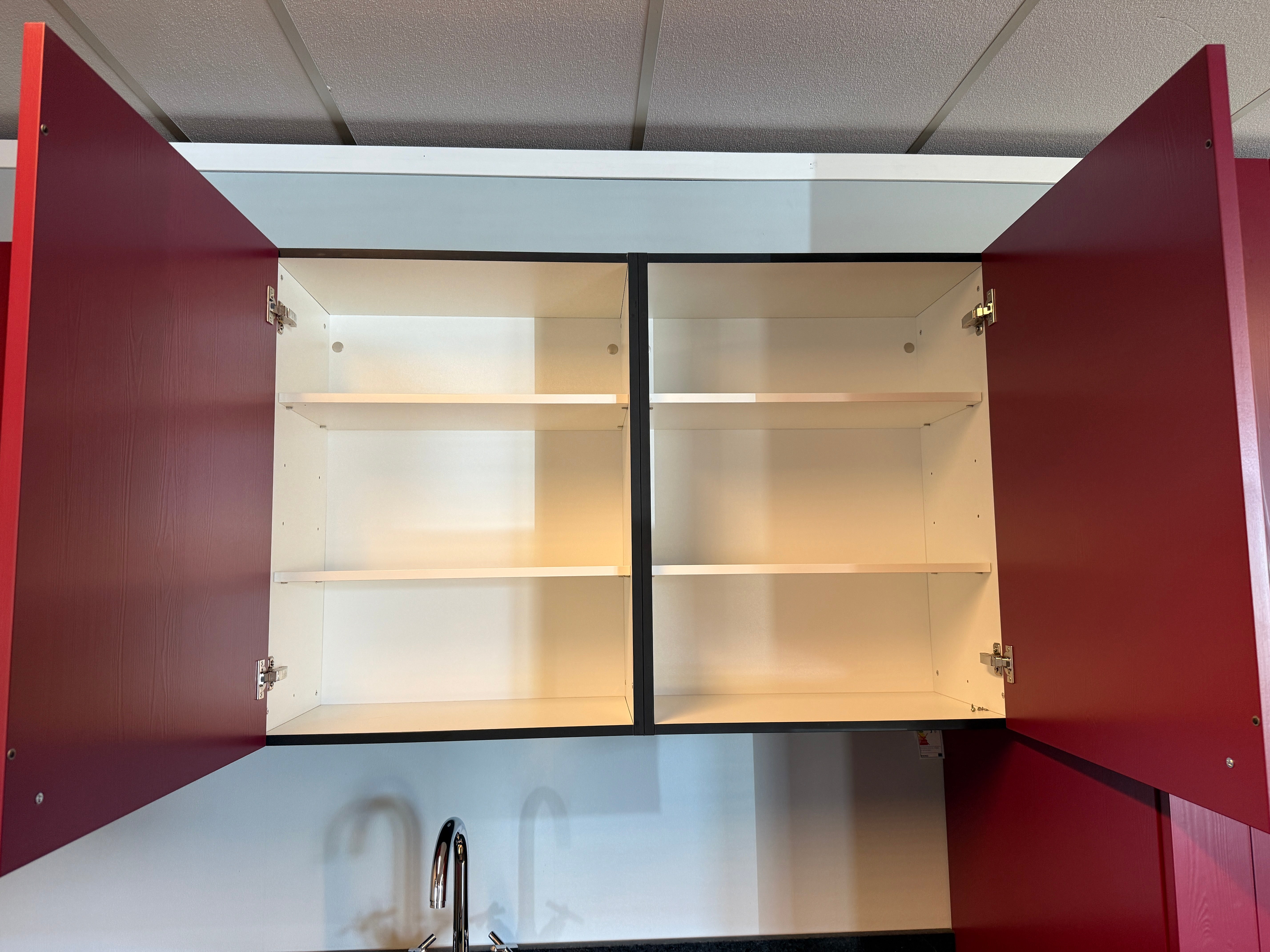 01436 - Keller landelijke keuken