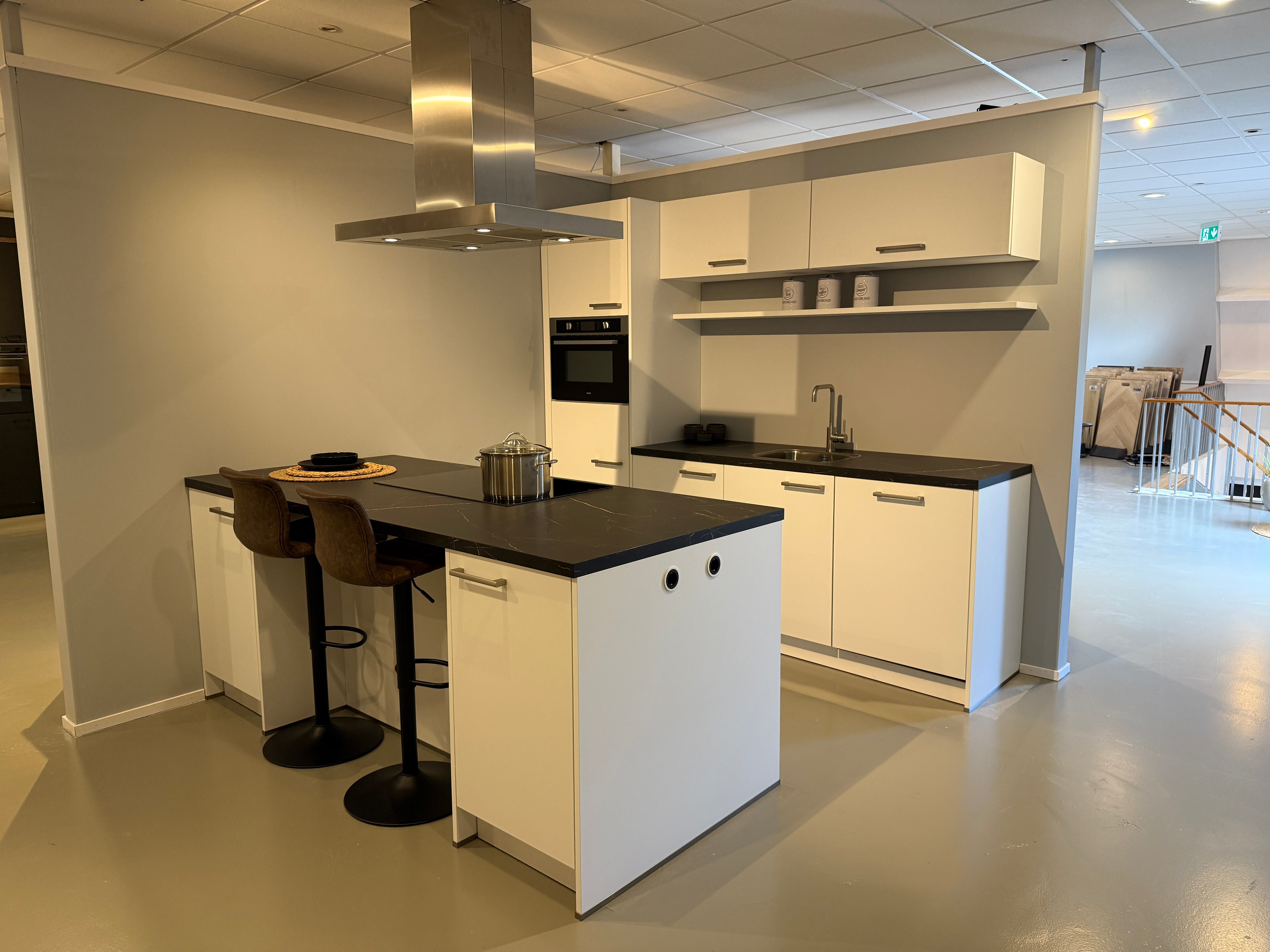 01450 - Keller eilandkeuken