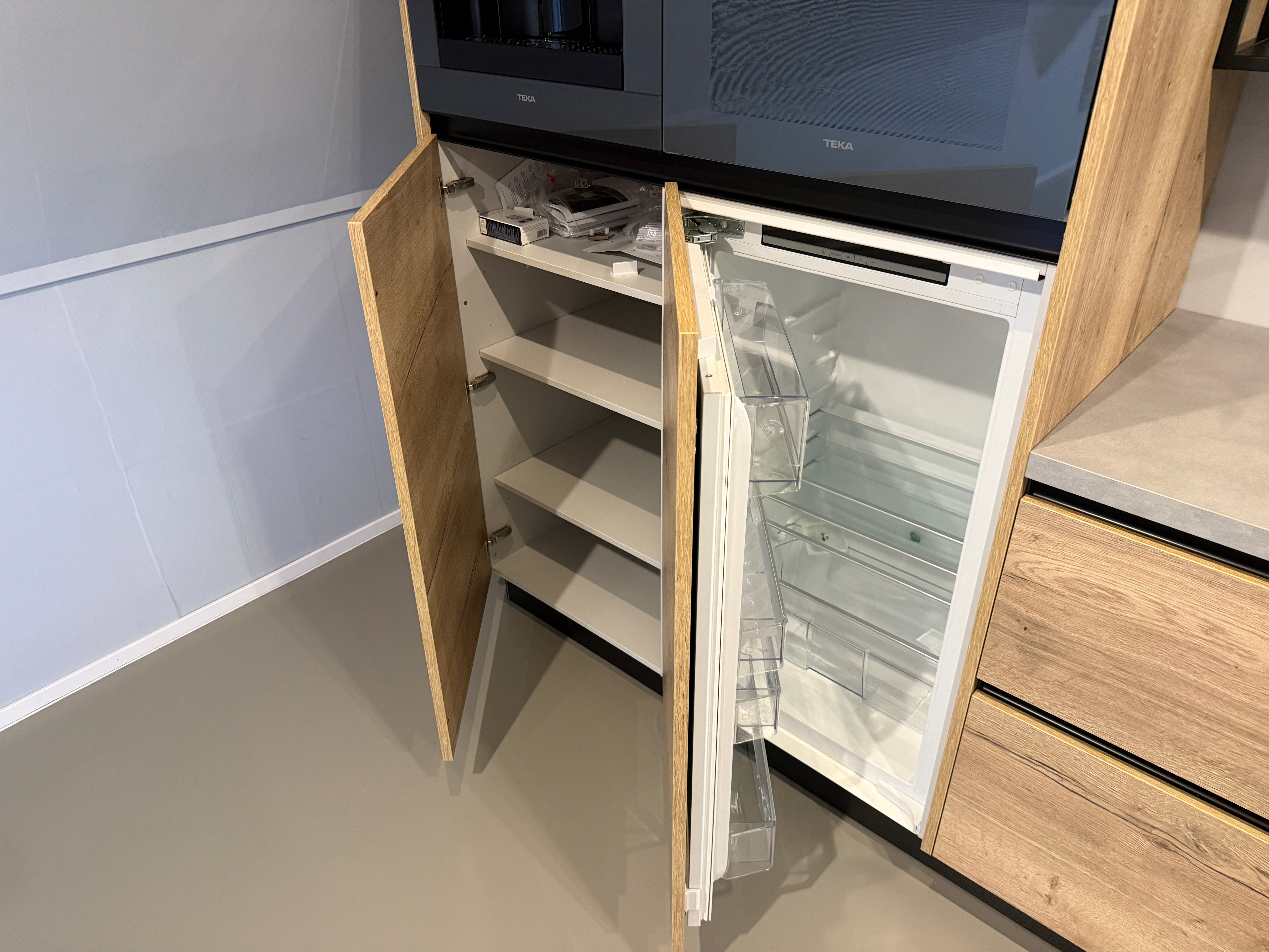 01452 - Keller rechte keuken
