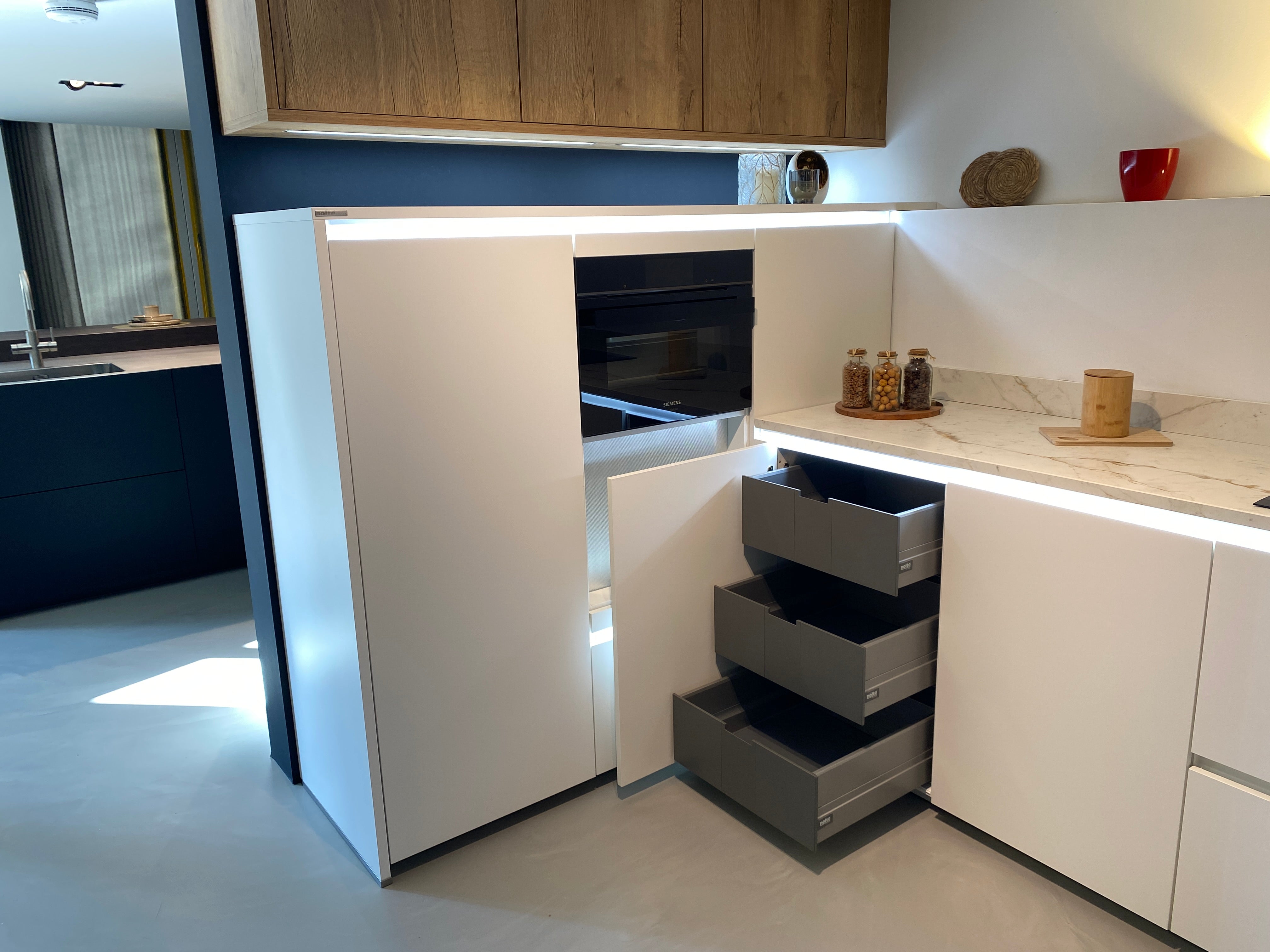 01492 - Witte schiereiland keuken