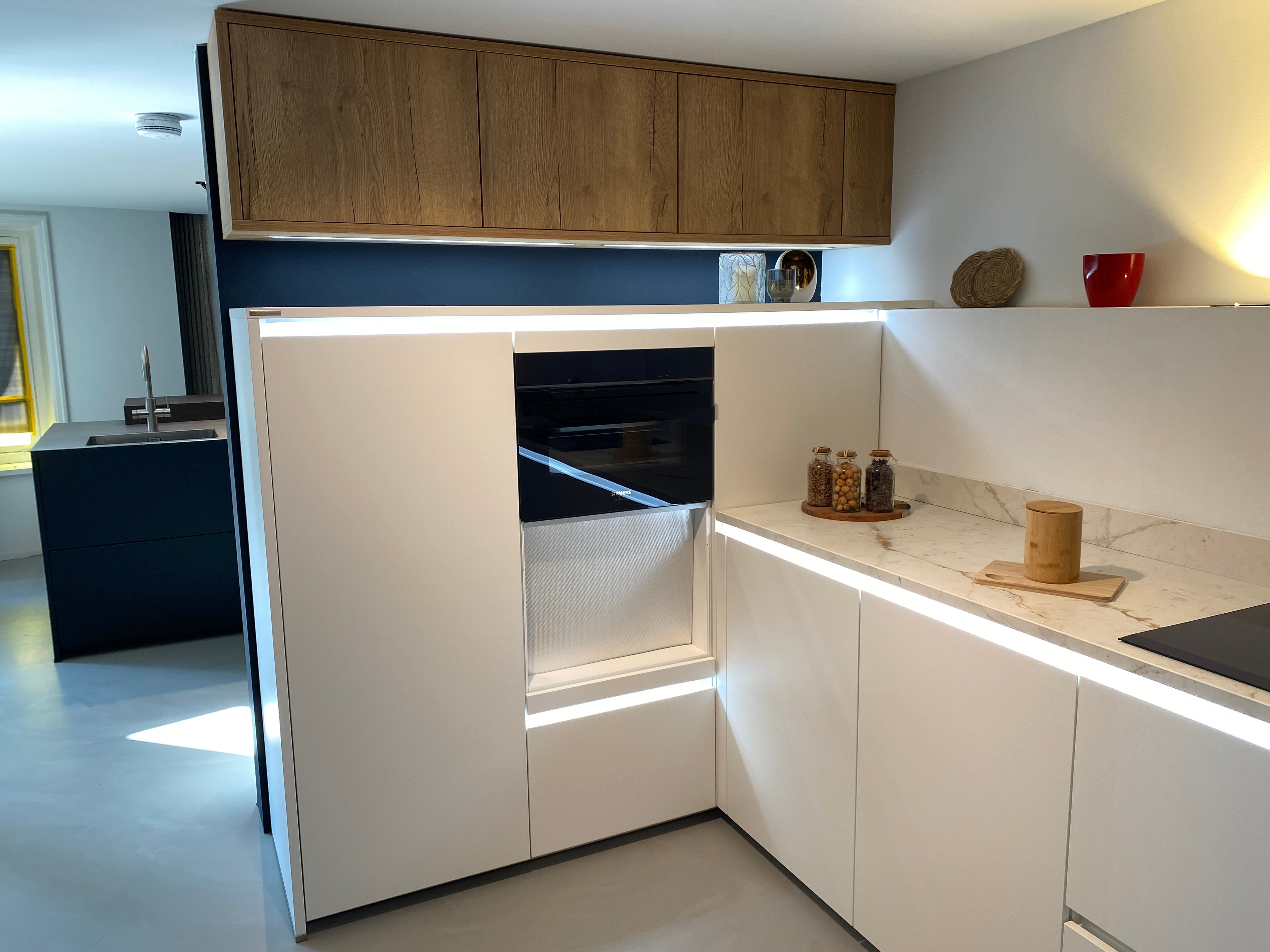 01492 - Witte schiereiland keuken