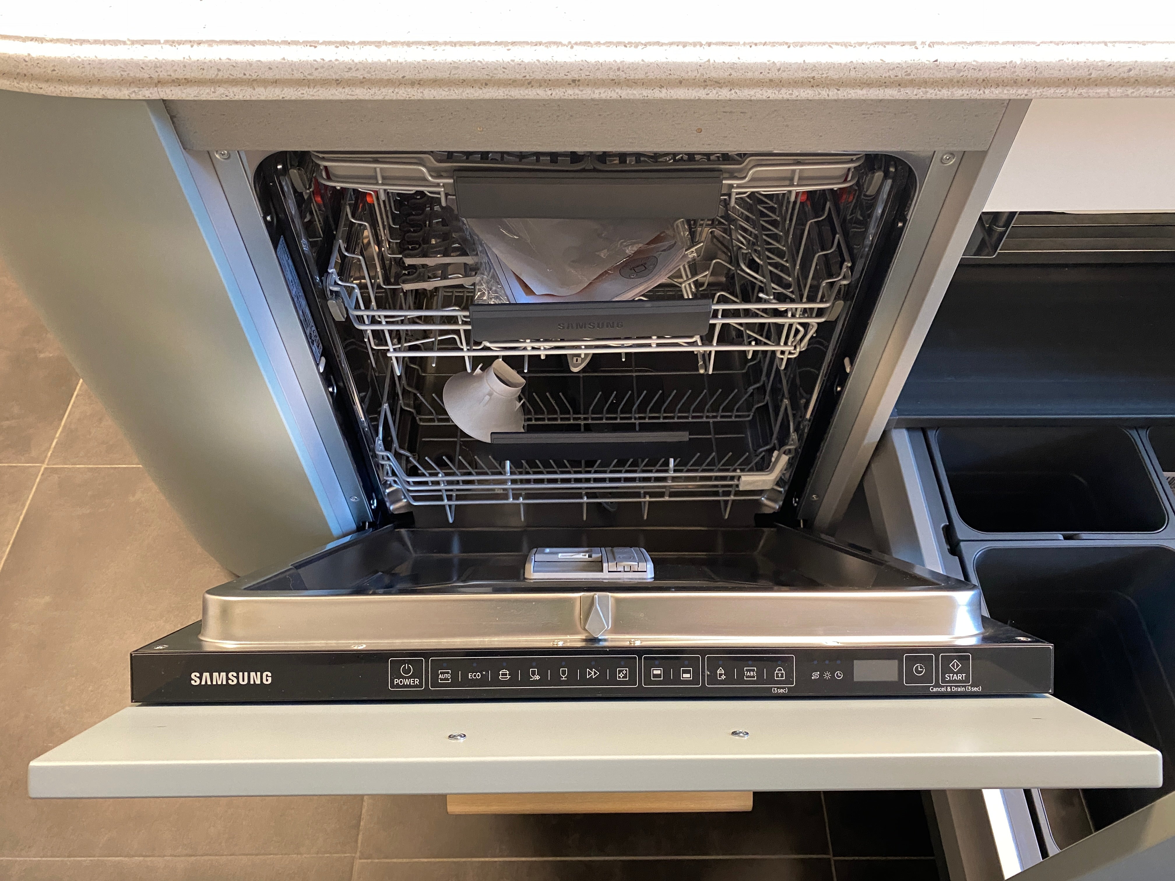 01829 - Modern/landelijk eilandkeuken