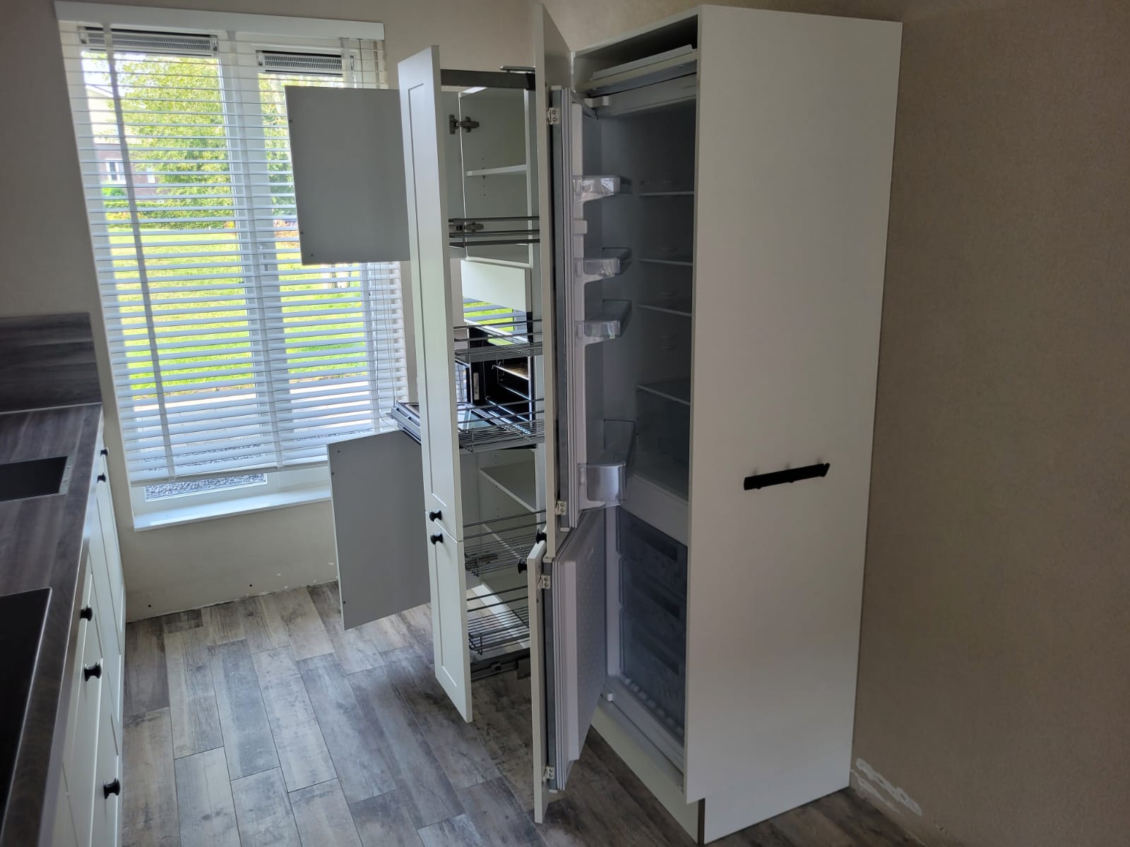 01266 - Landelijk witte keuken