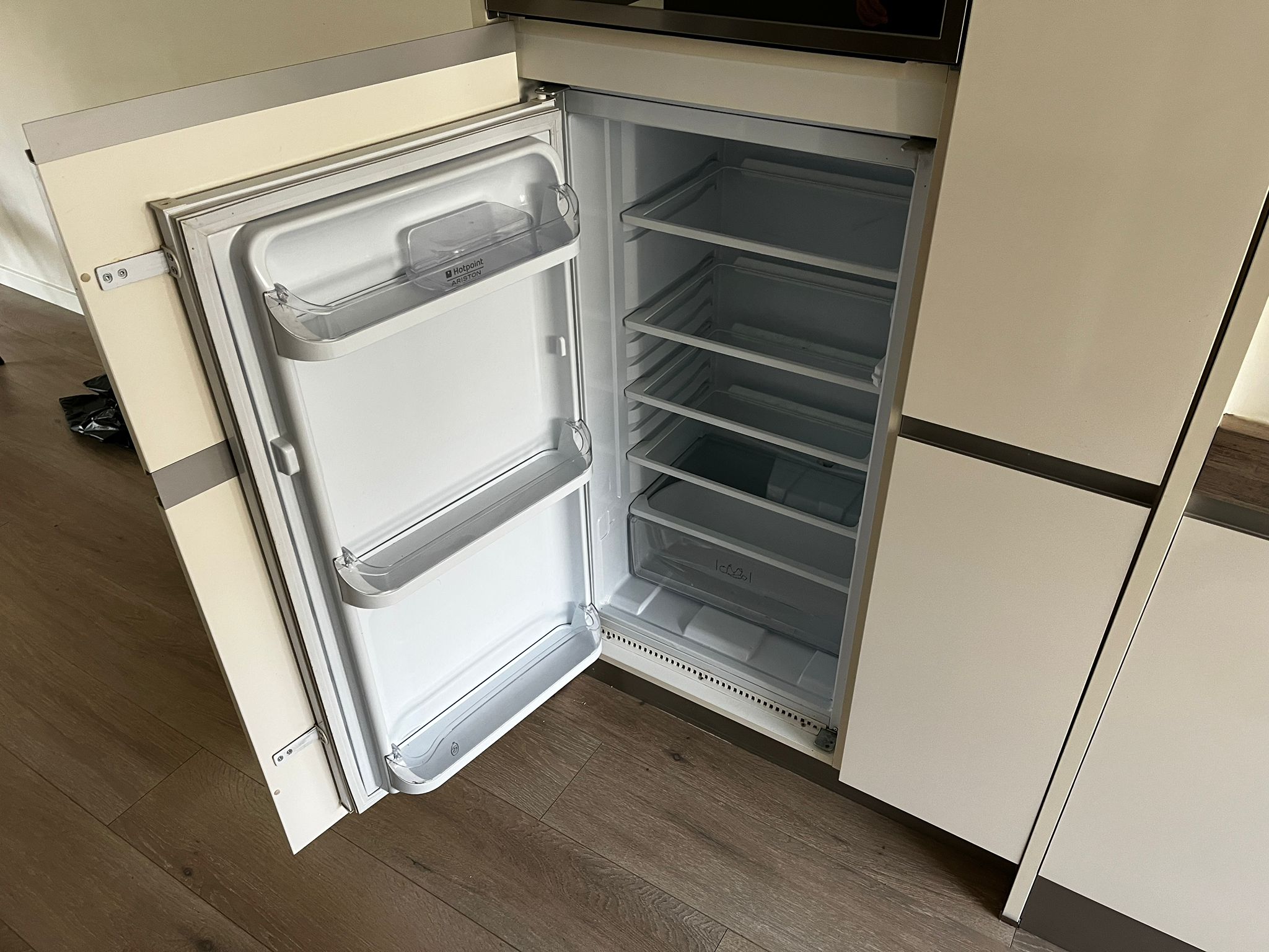 01943 - Moderne hoekkeuken