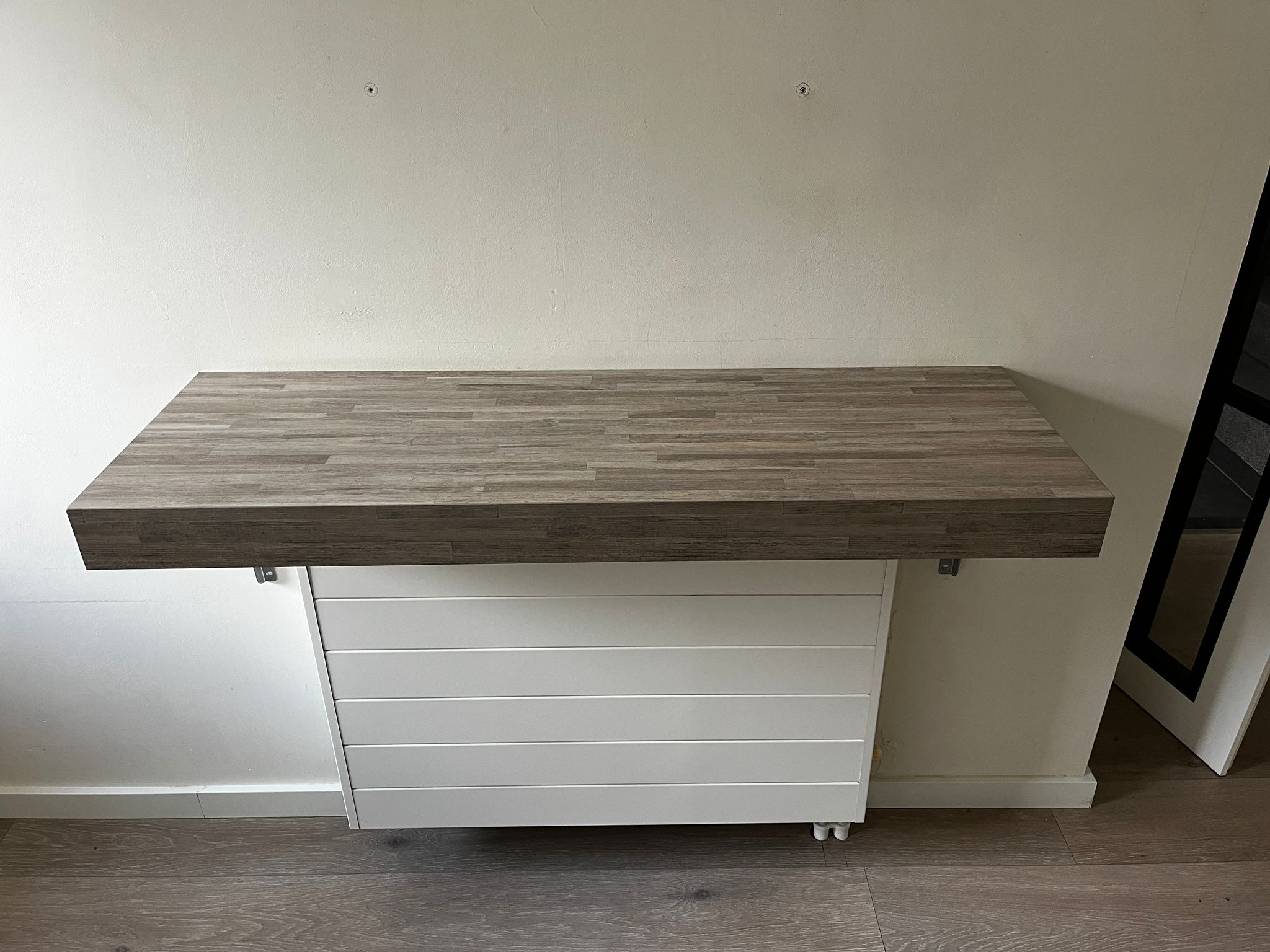 01943 - Moderne hoekkeuken