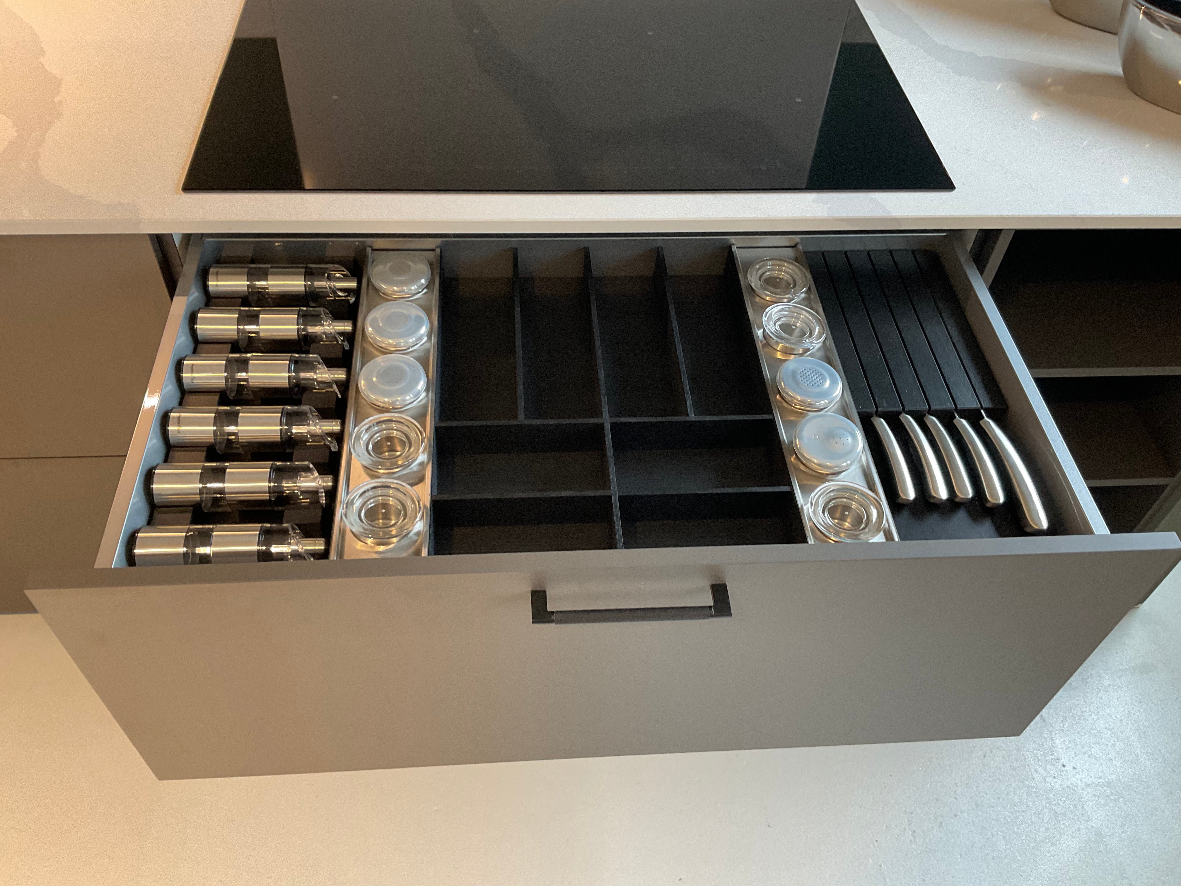 02398 - Moderne schiereiland keuken