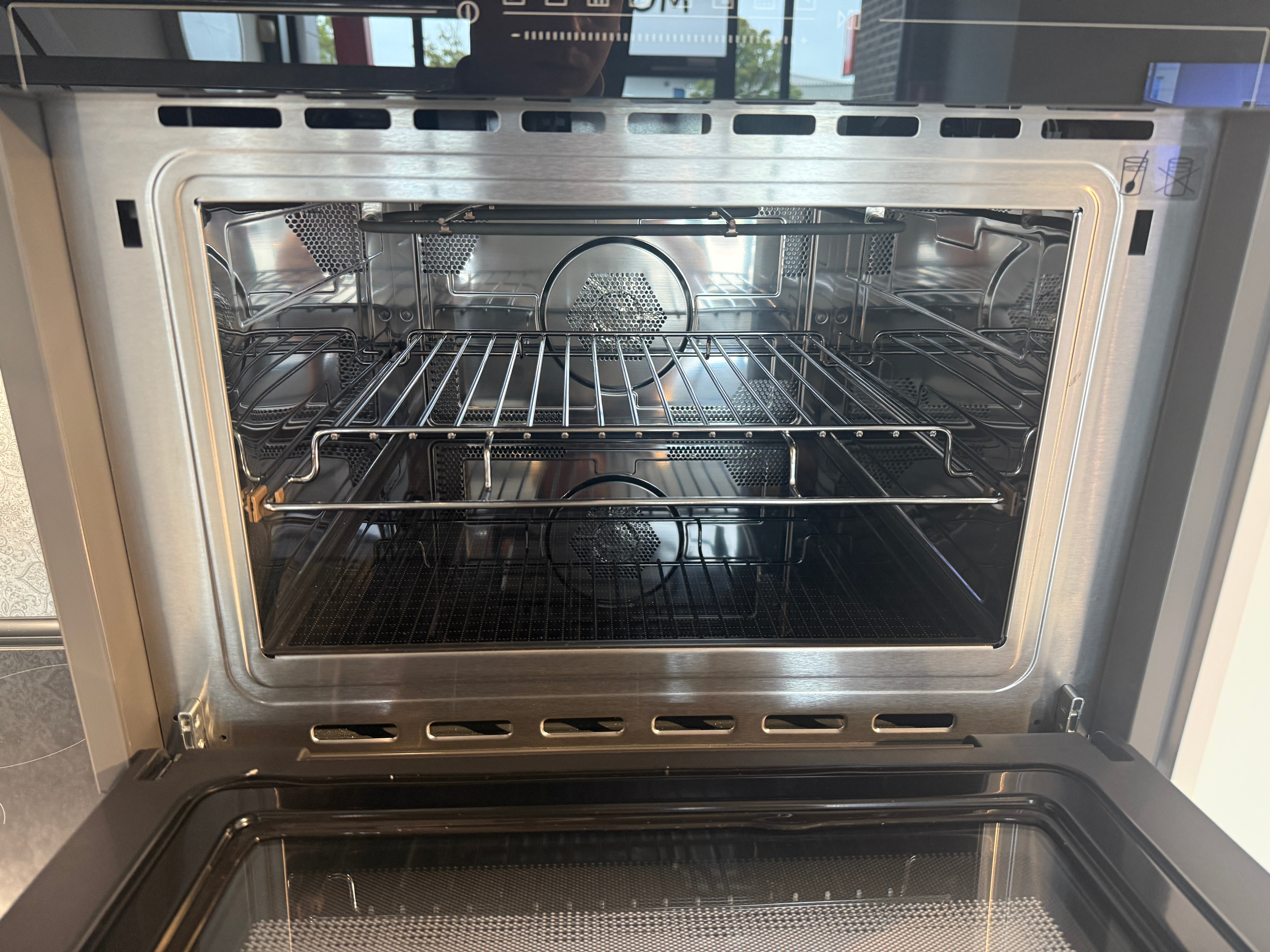 02386 - Witte hoekkeuken