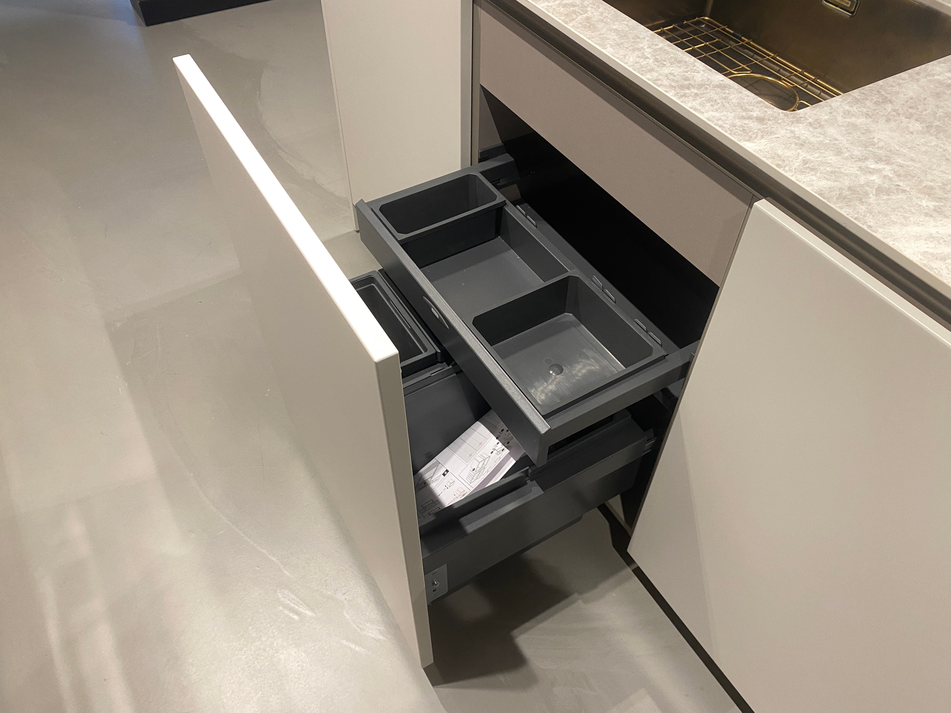 02448 - Eiken fineer eilandkeuken