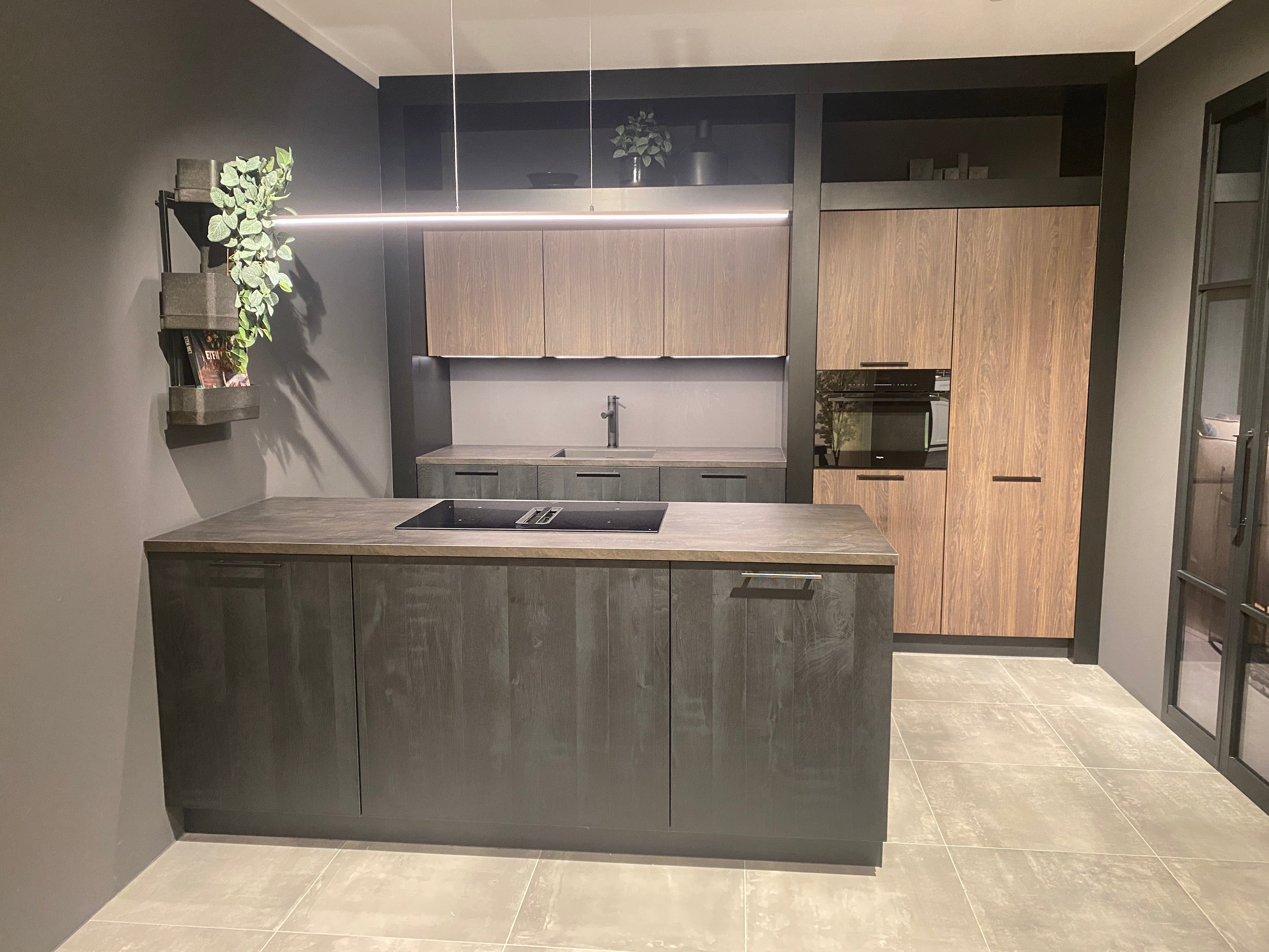 02510 - Moderne Rotpunkt keuken