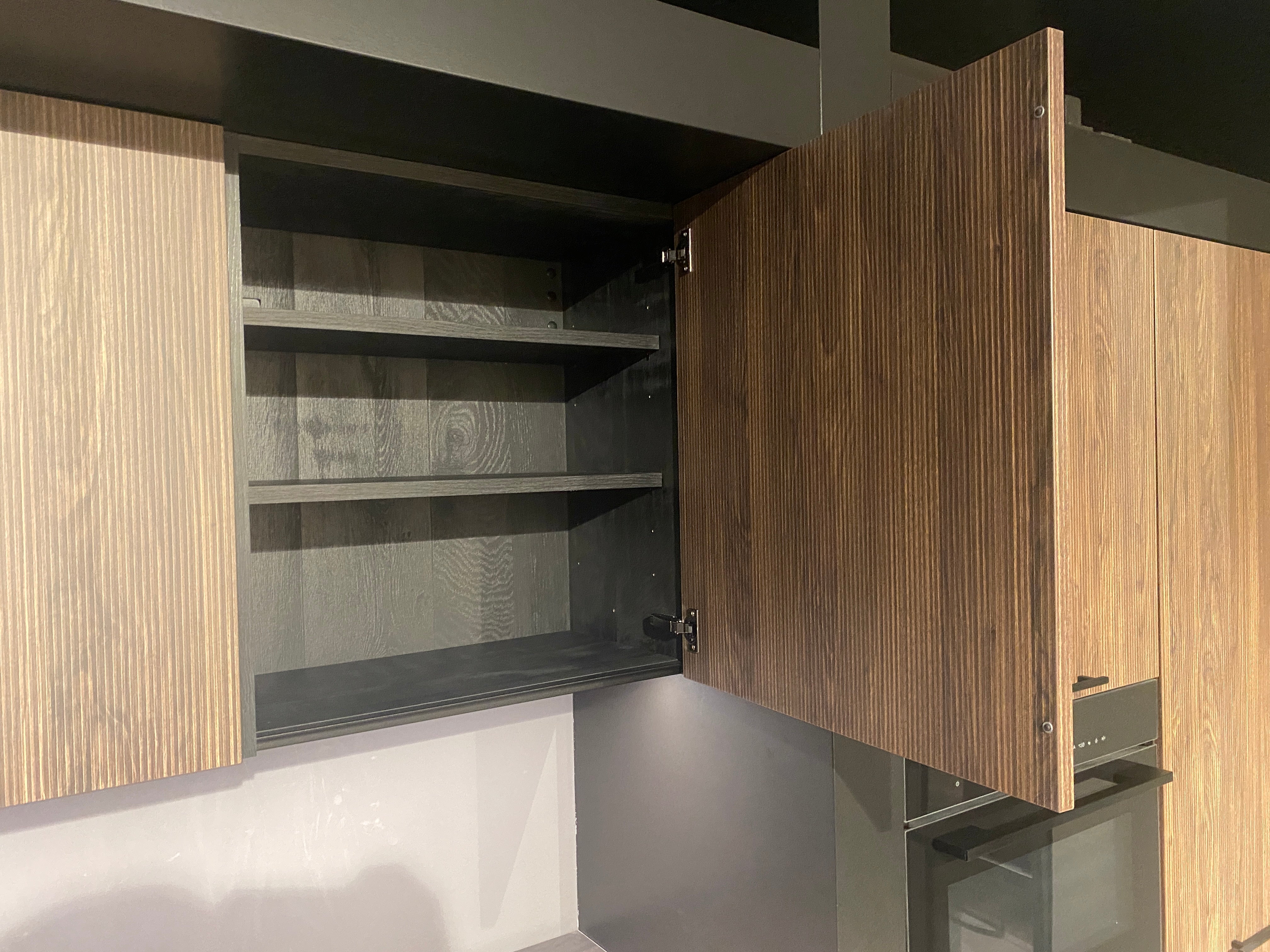 02510 - Moderne Rotpunkt keuken