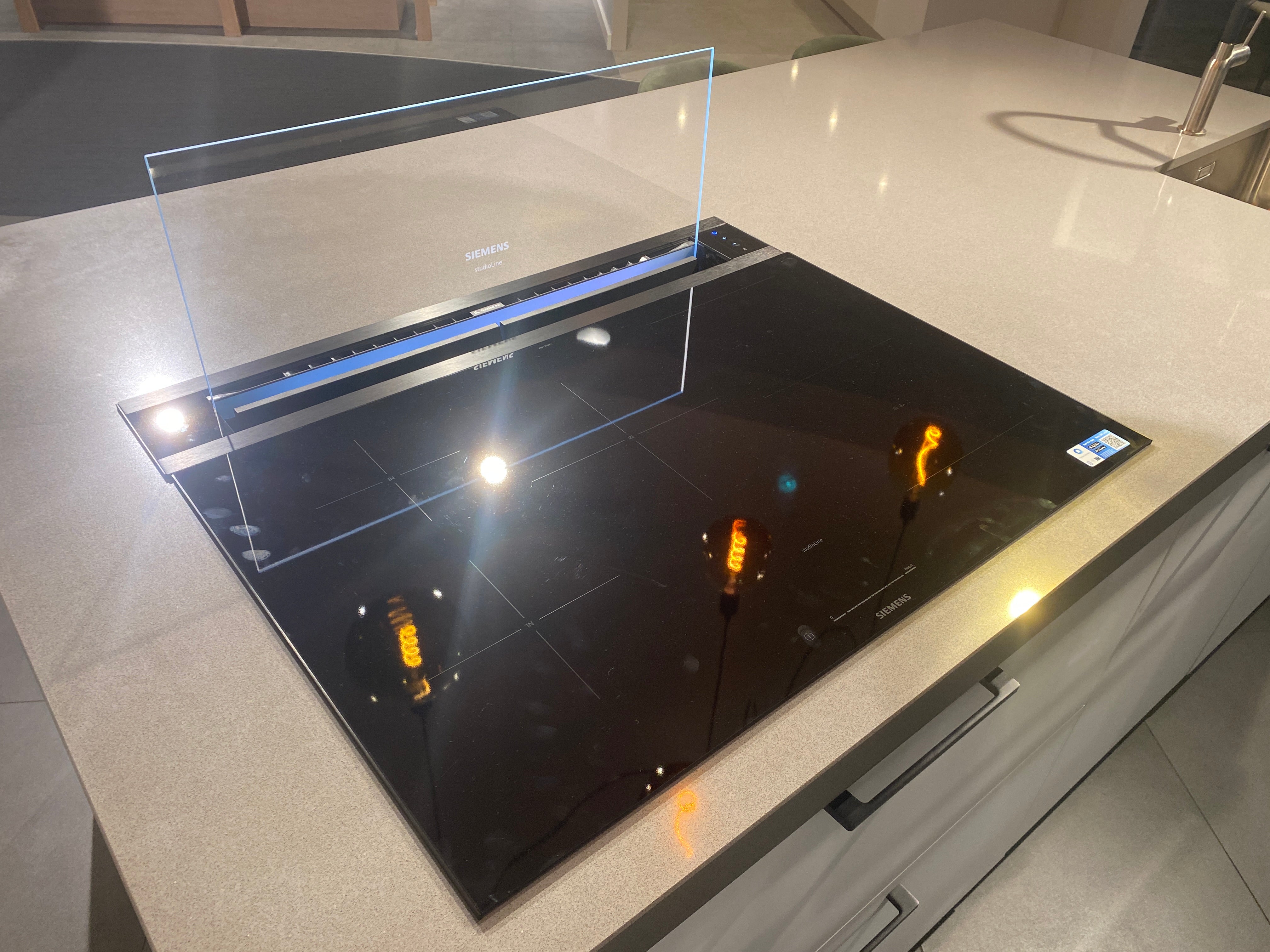 02516 - Häcker systemat eilandkeuken