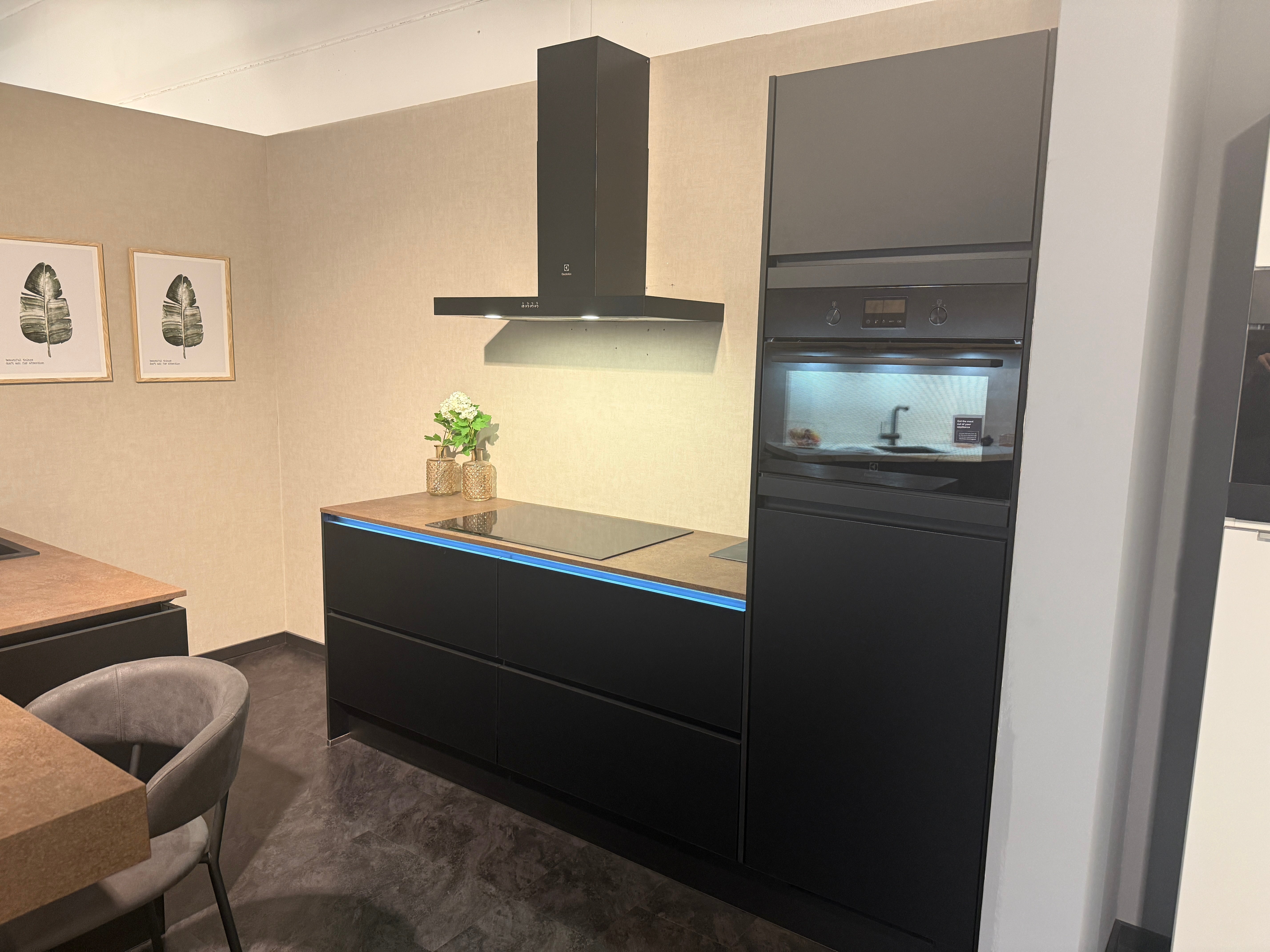 02658 - Nobilia moderne eilandkeuken