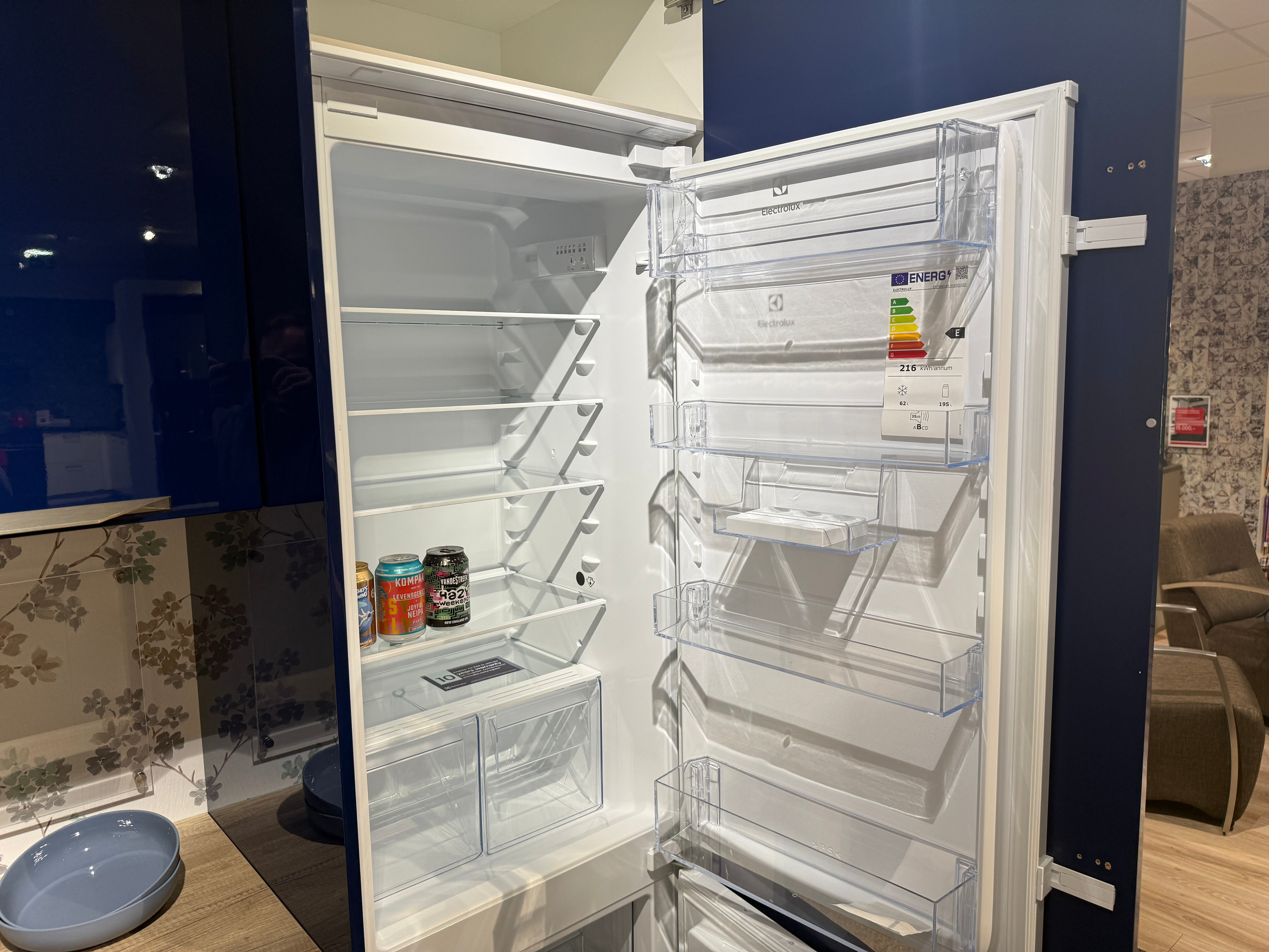 02558 - Nachtblauwe hoekkeuken