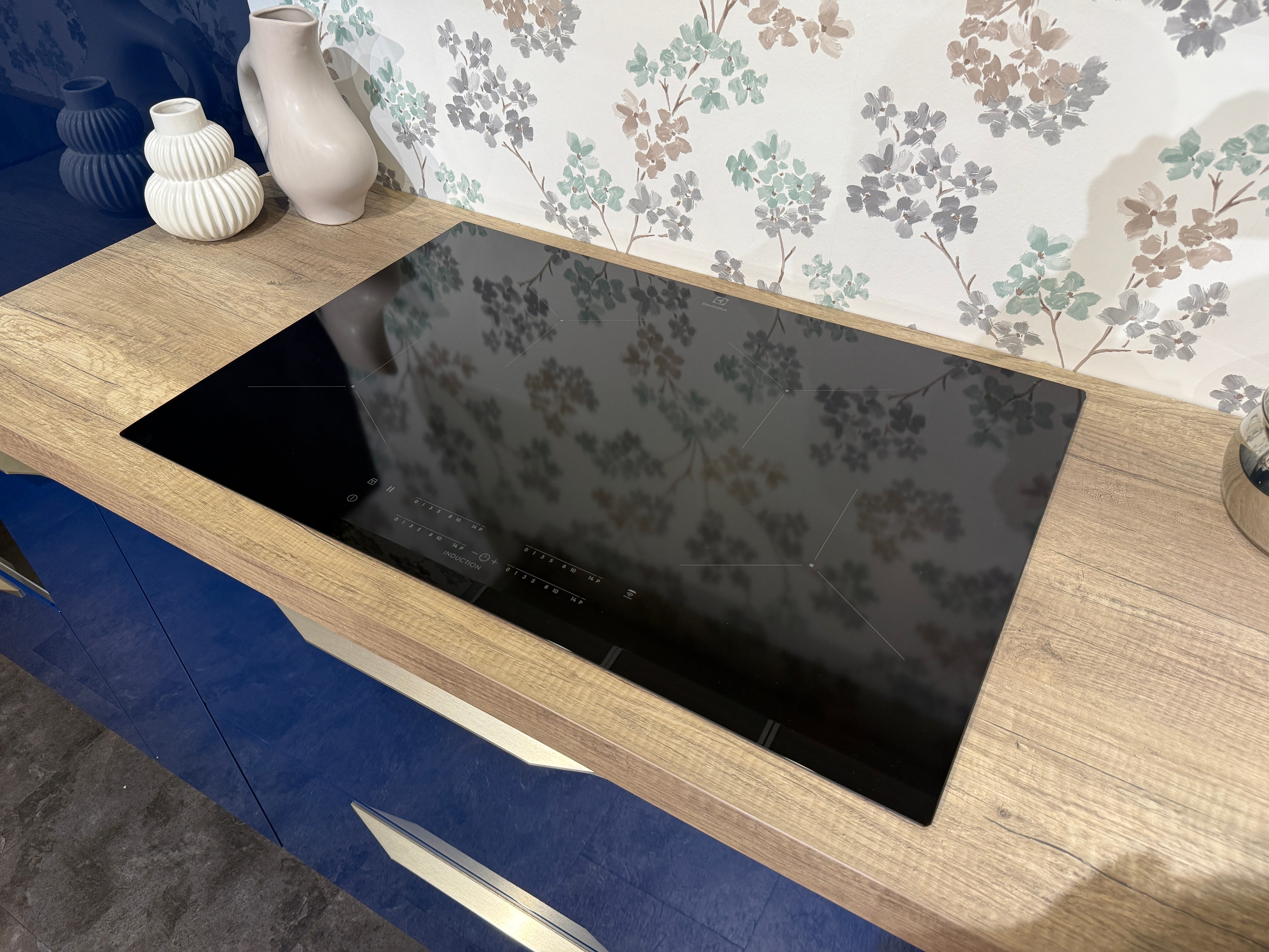 02558 - Nachtblauwe hoekkeuken