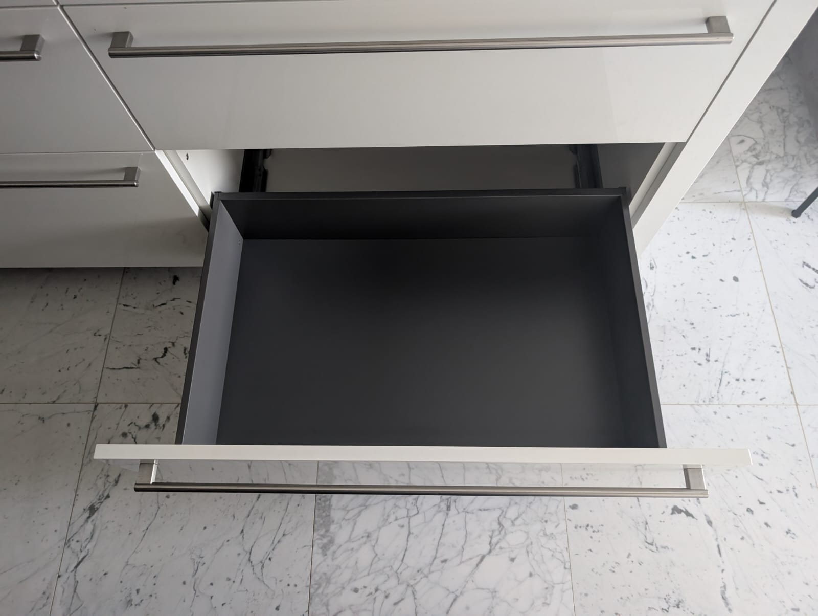02098 - Moderne eilandkeuken