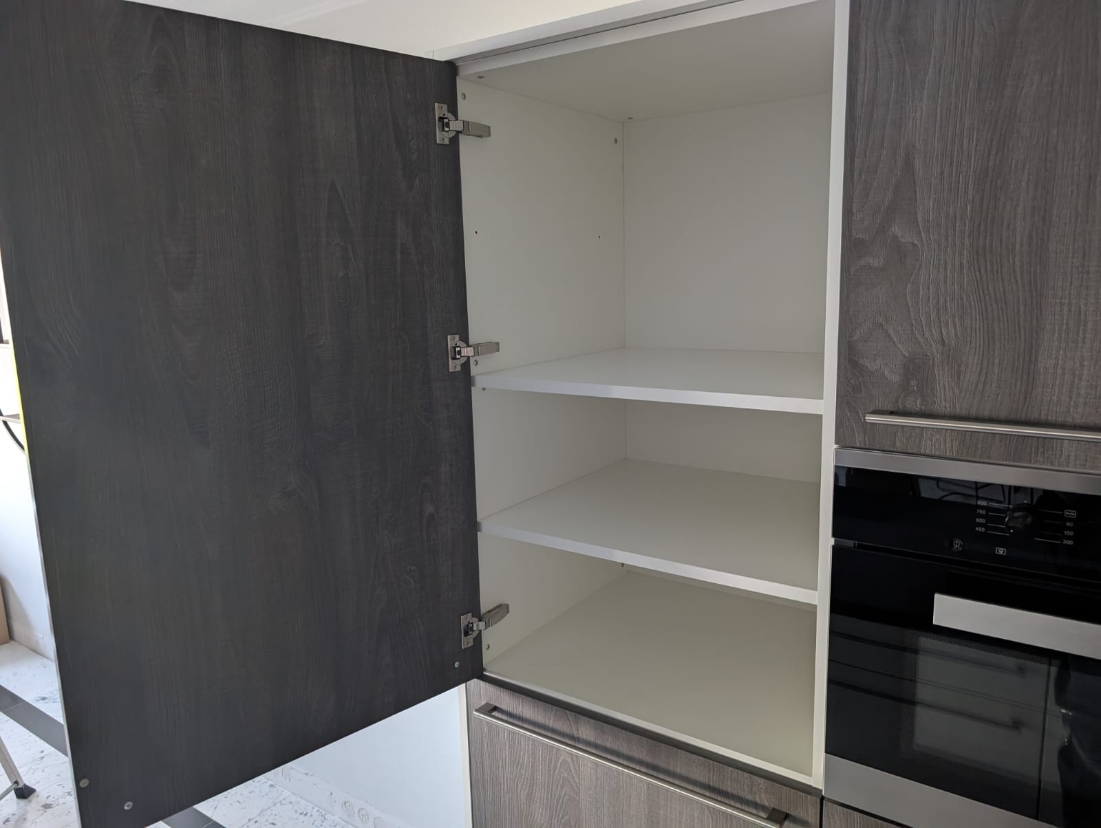 02098 - Moderne eilandkeuken