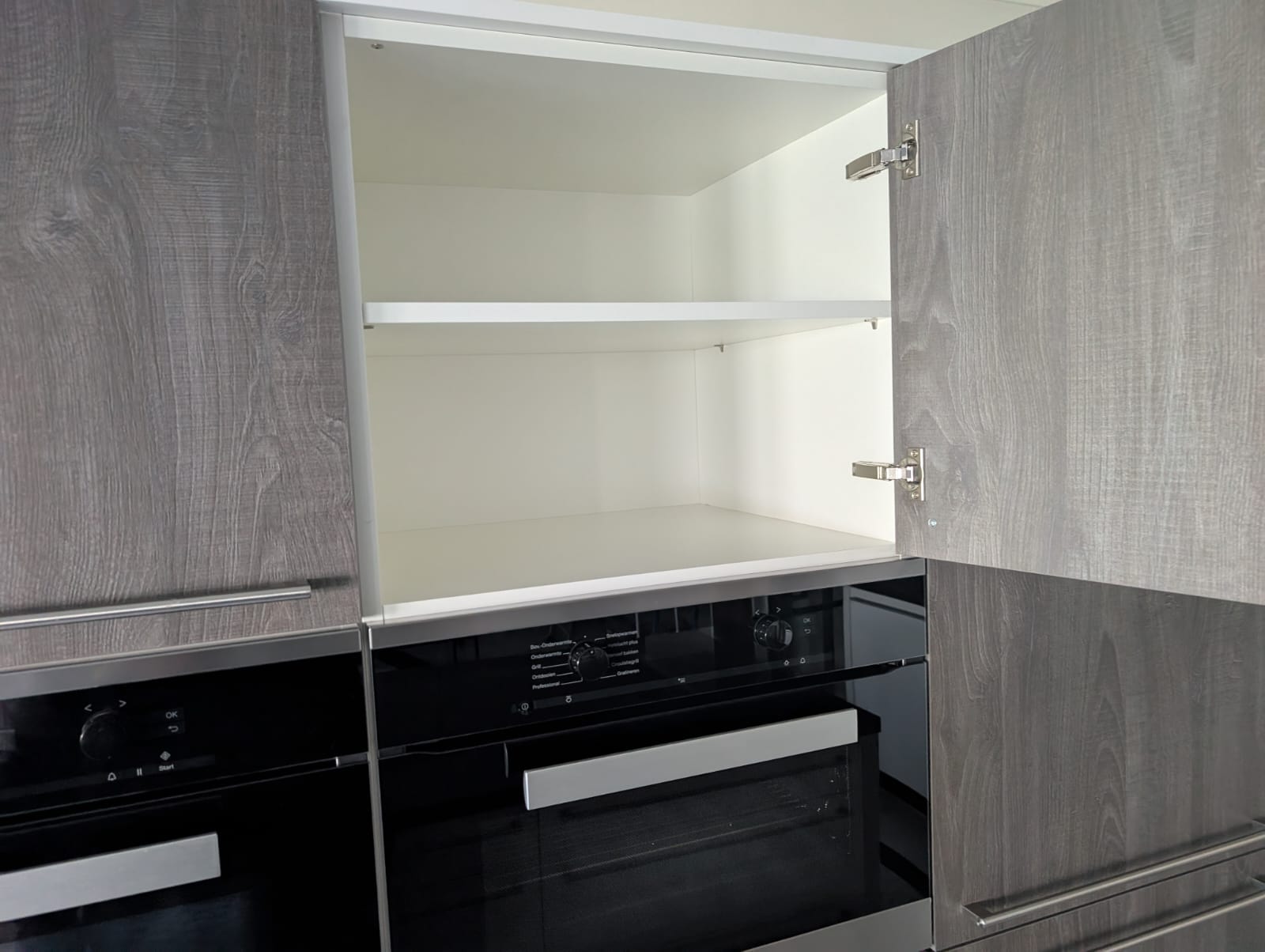 02098 - Moderne eilandkeuken