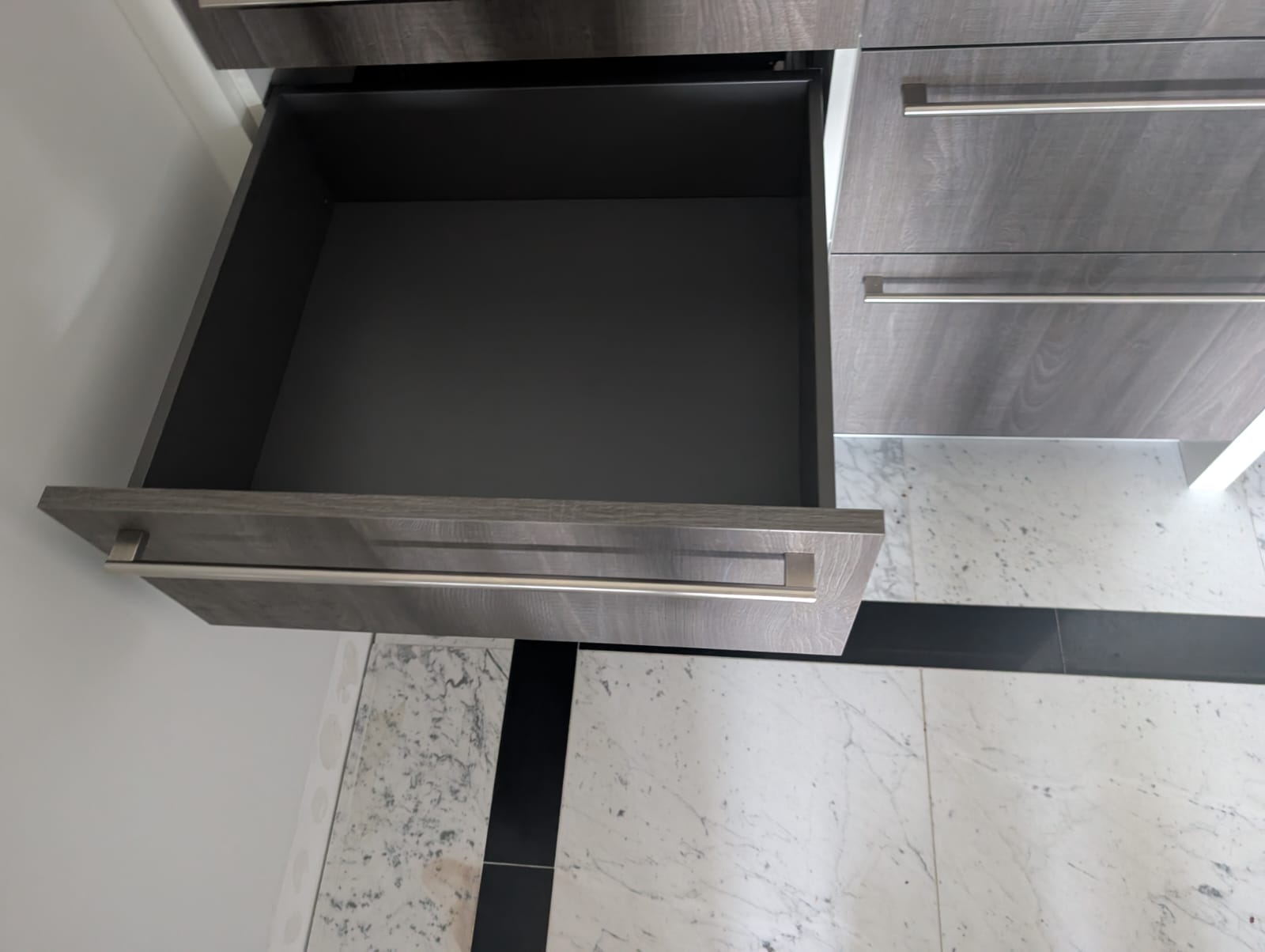 02098 - Moderne eilandkeuken