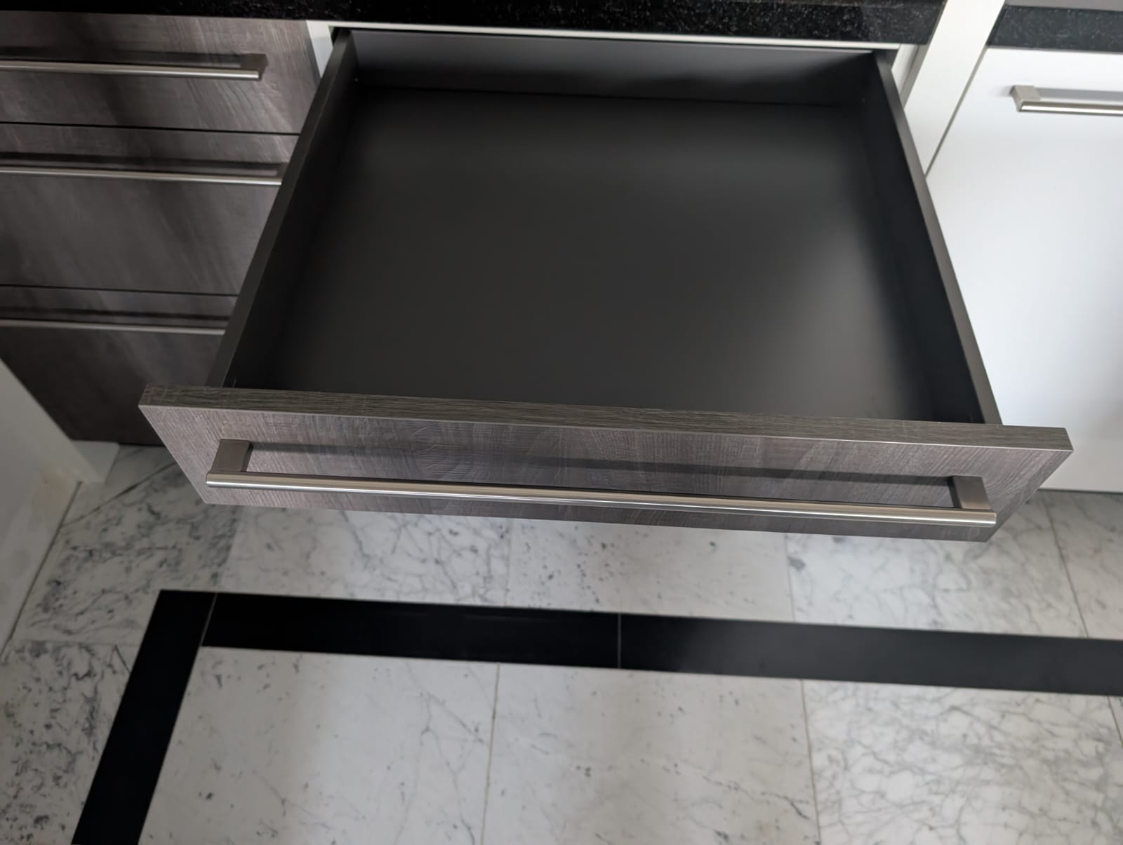 02098 - Moderne eilandkeuken