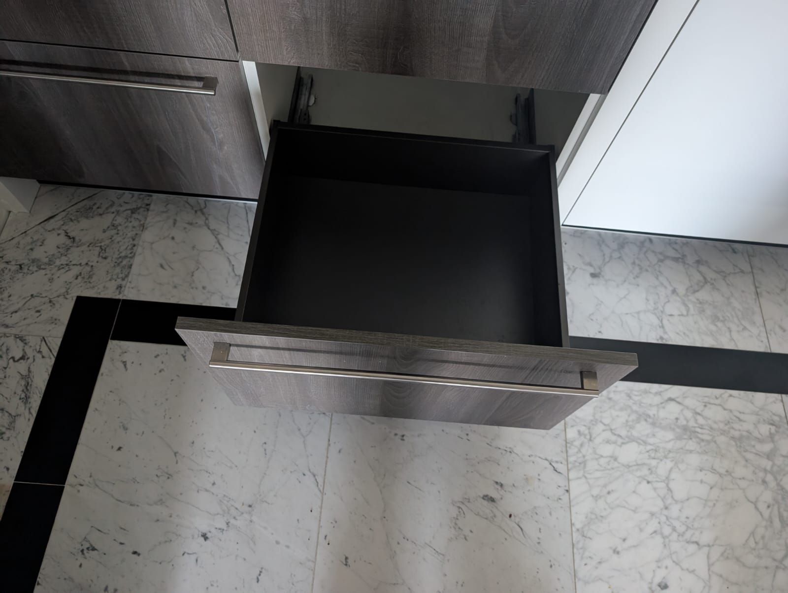 02098 - Moderne eilandkeuken