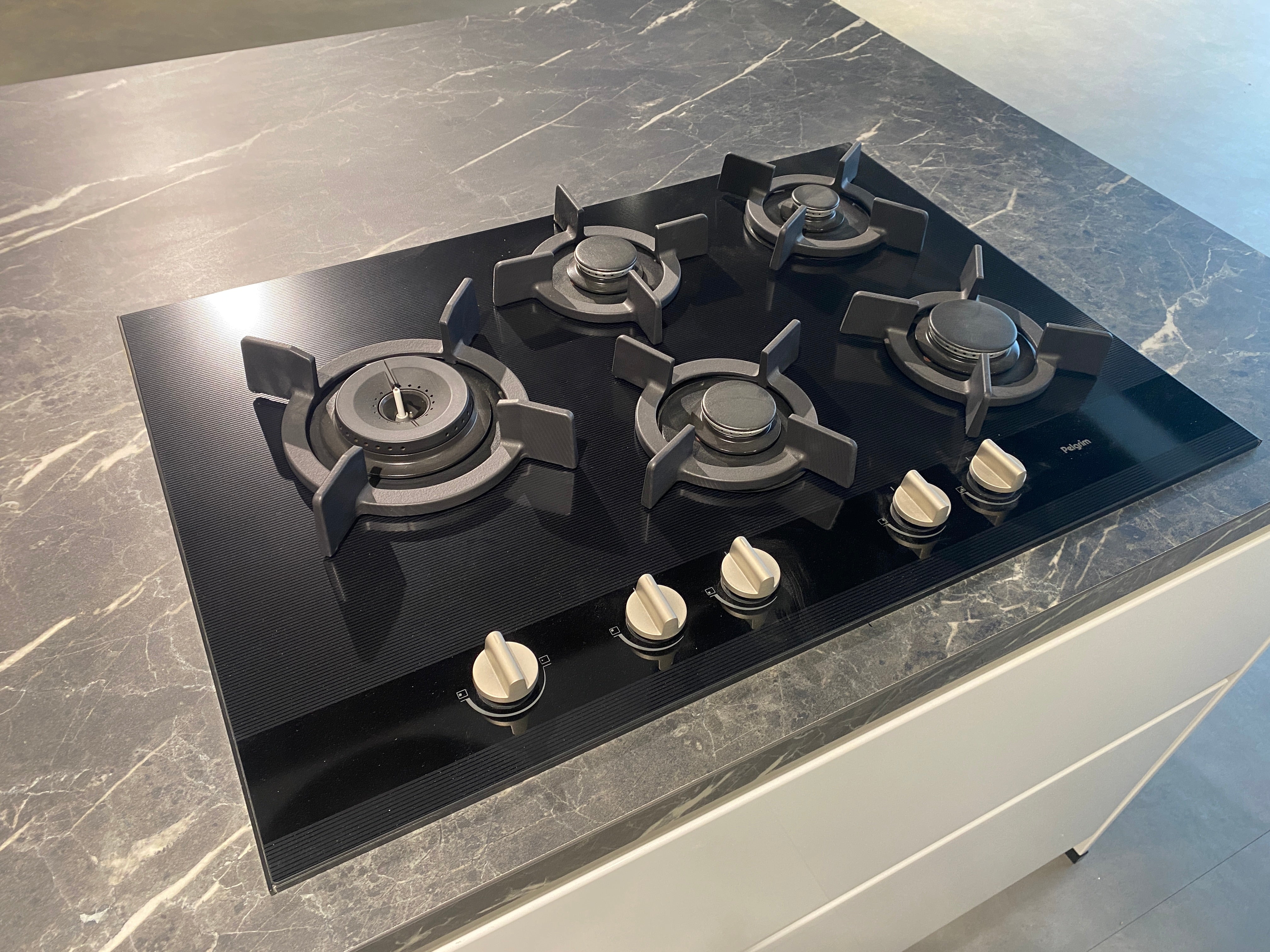 02642 - Moderne hoogglans lak alpine witte keuken