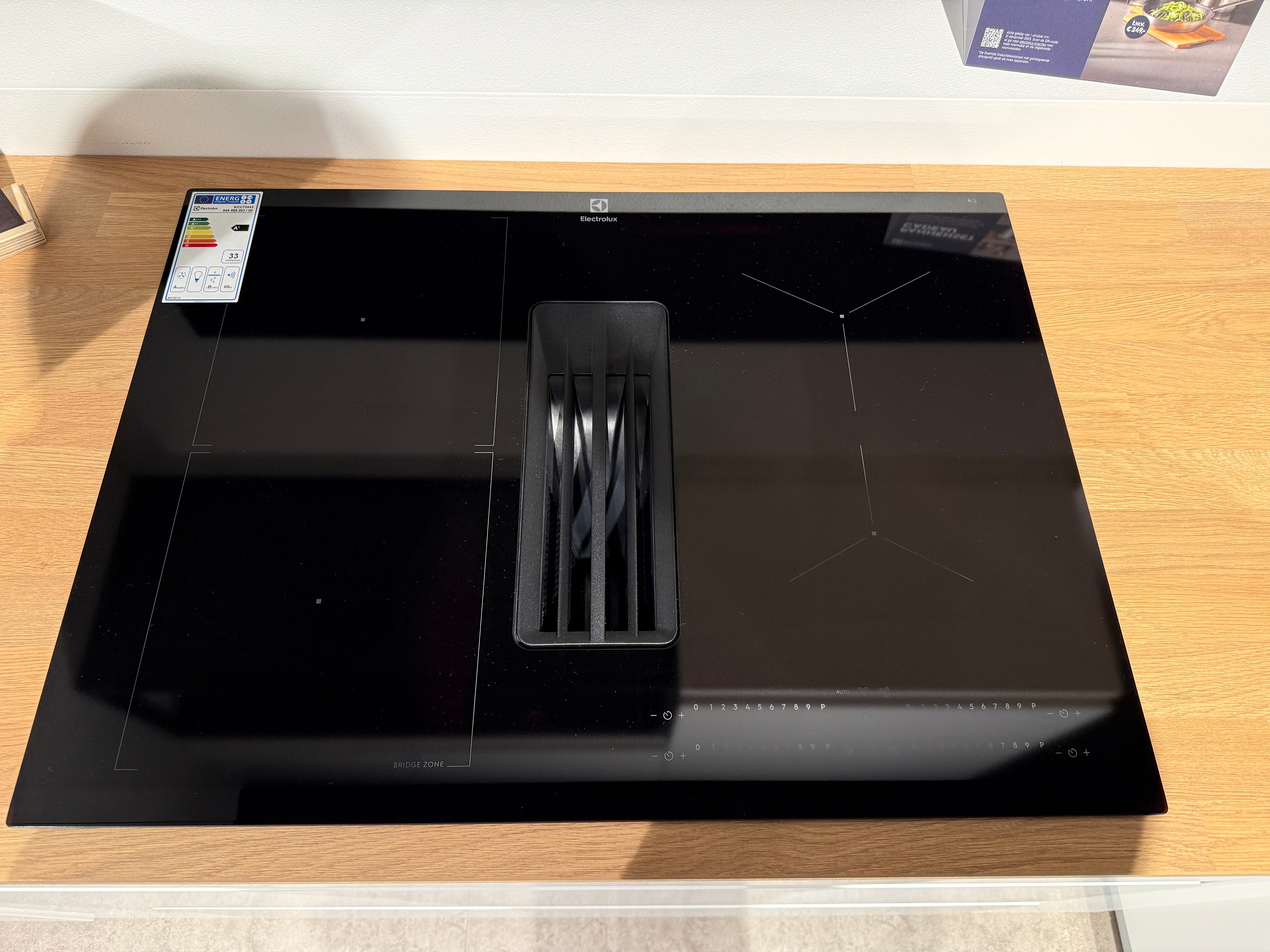 02770 - Kvik Linearis schiereiland keuken