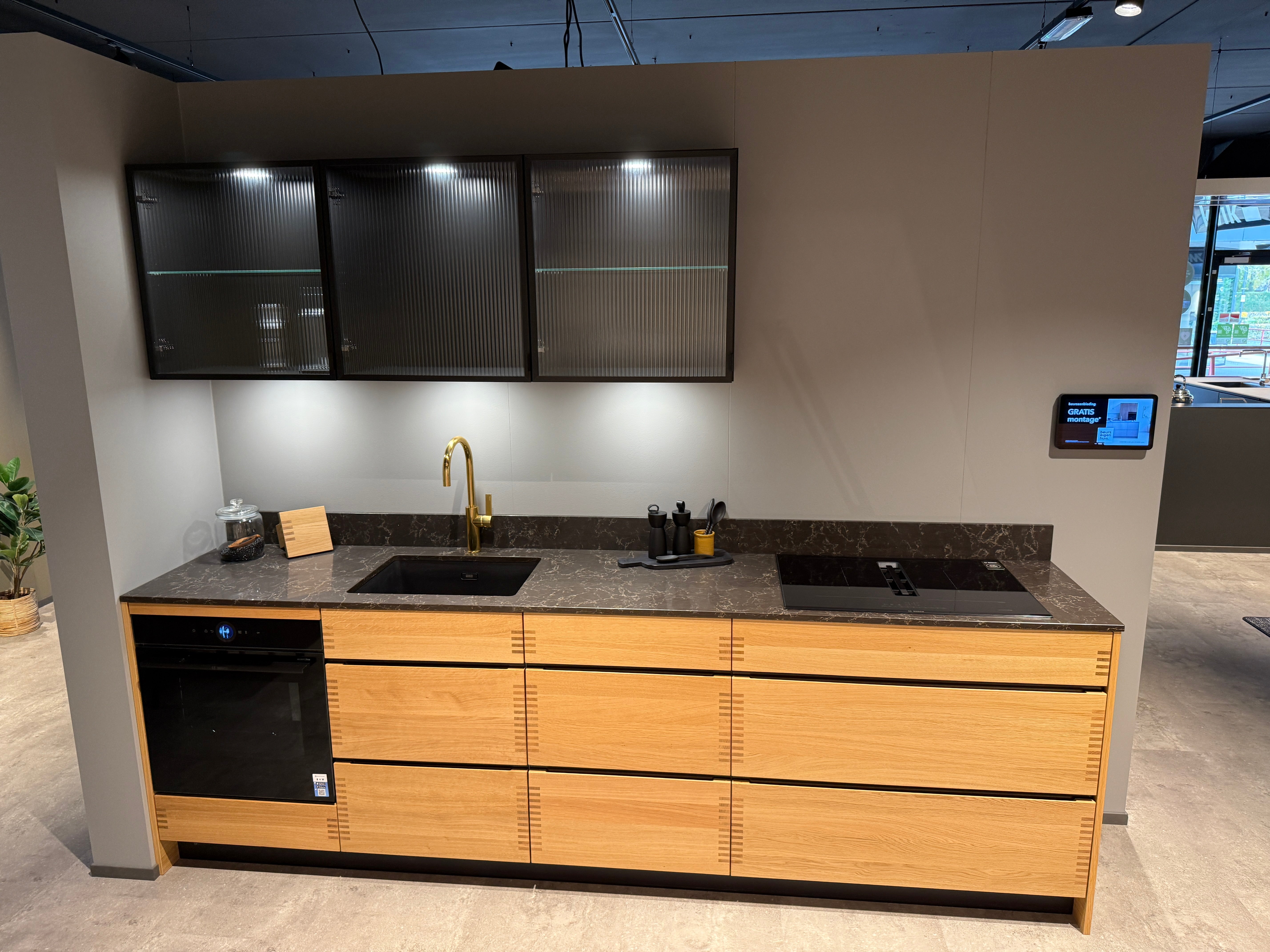 02764 - Houten Kvik keuken