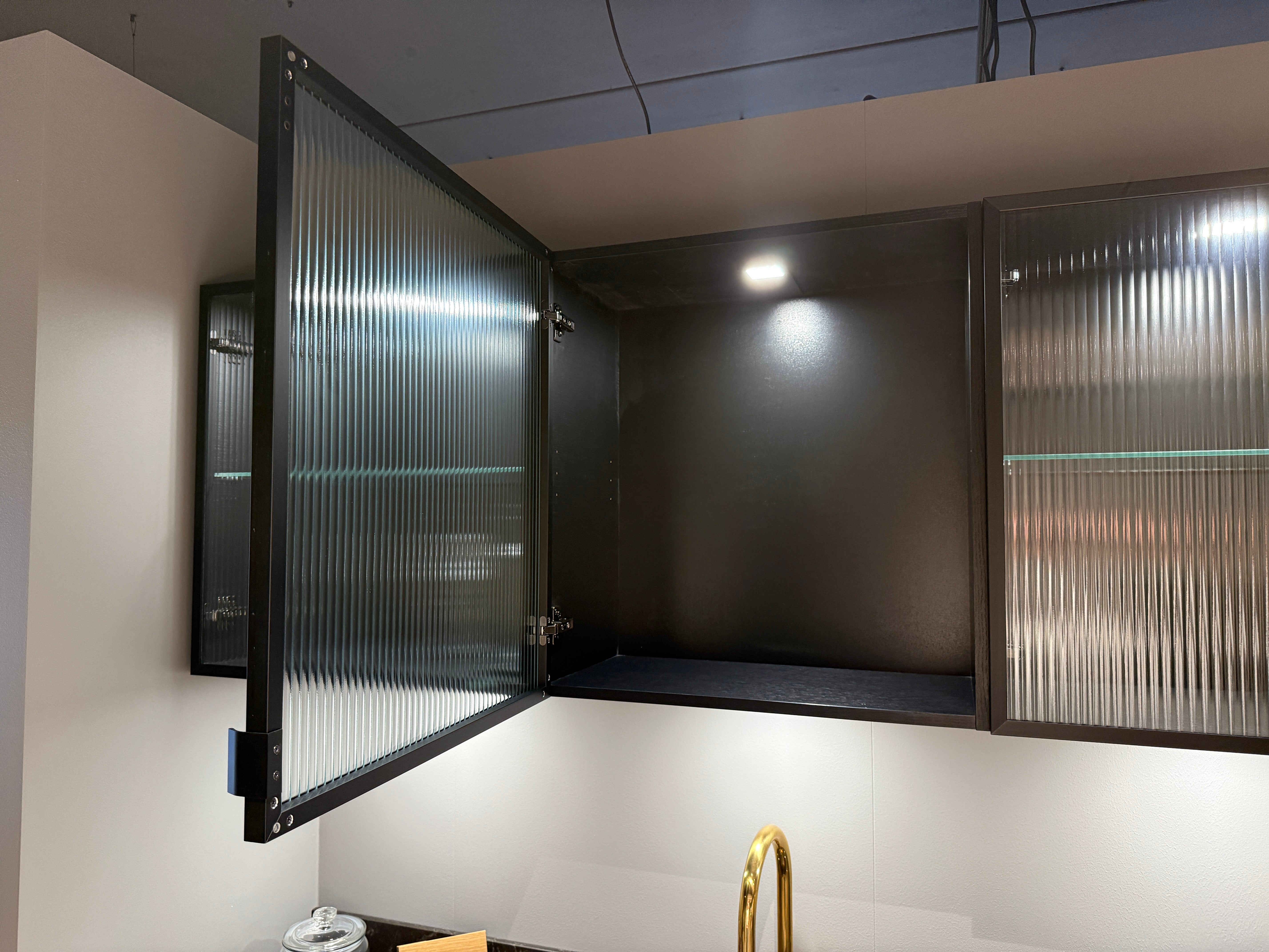 02764 - Houten Kvik keuken