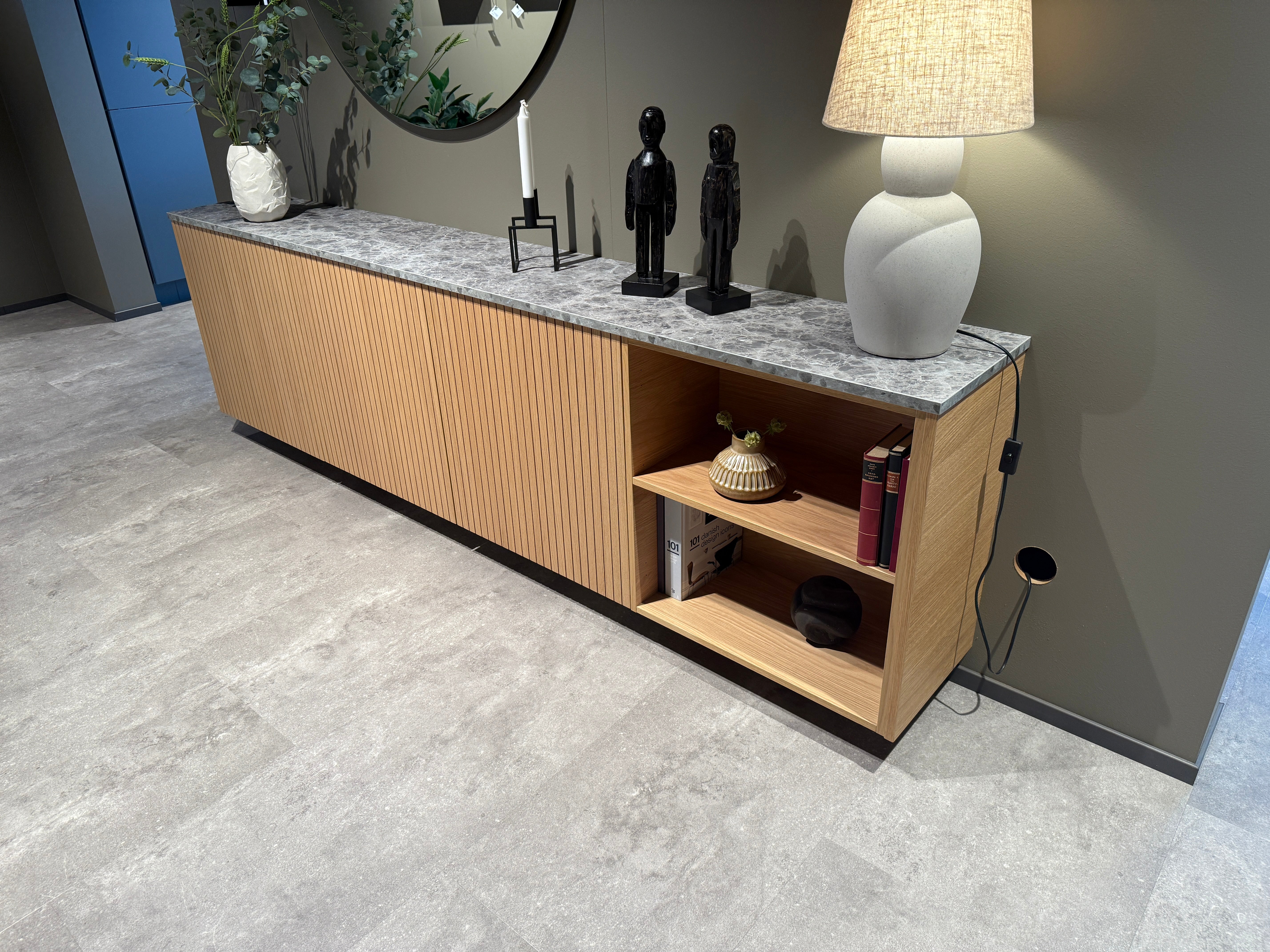 KVN1 - Corisa light oak dressoir