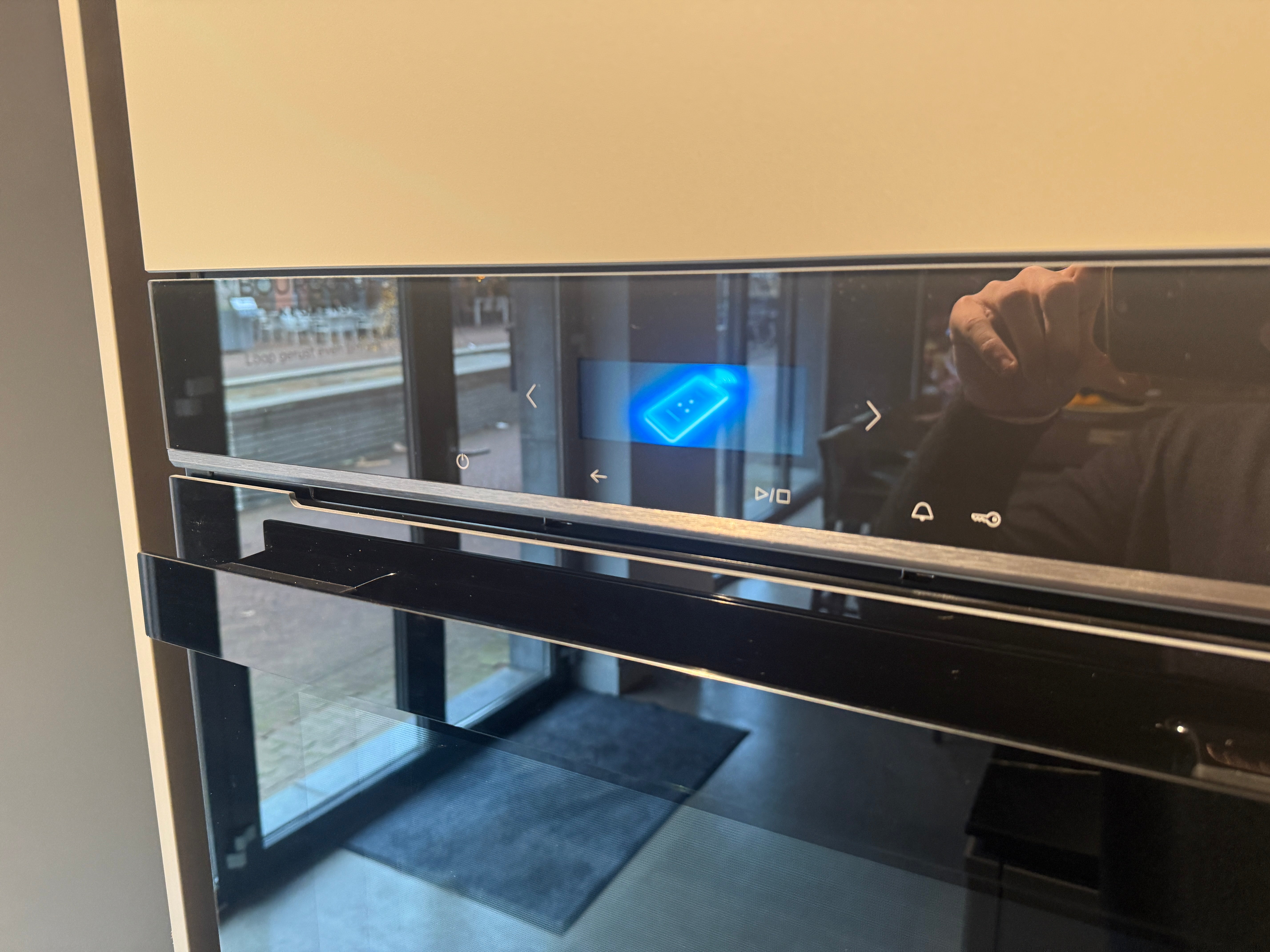 03058 - Grijze eilandkeuken