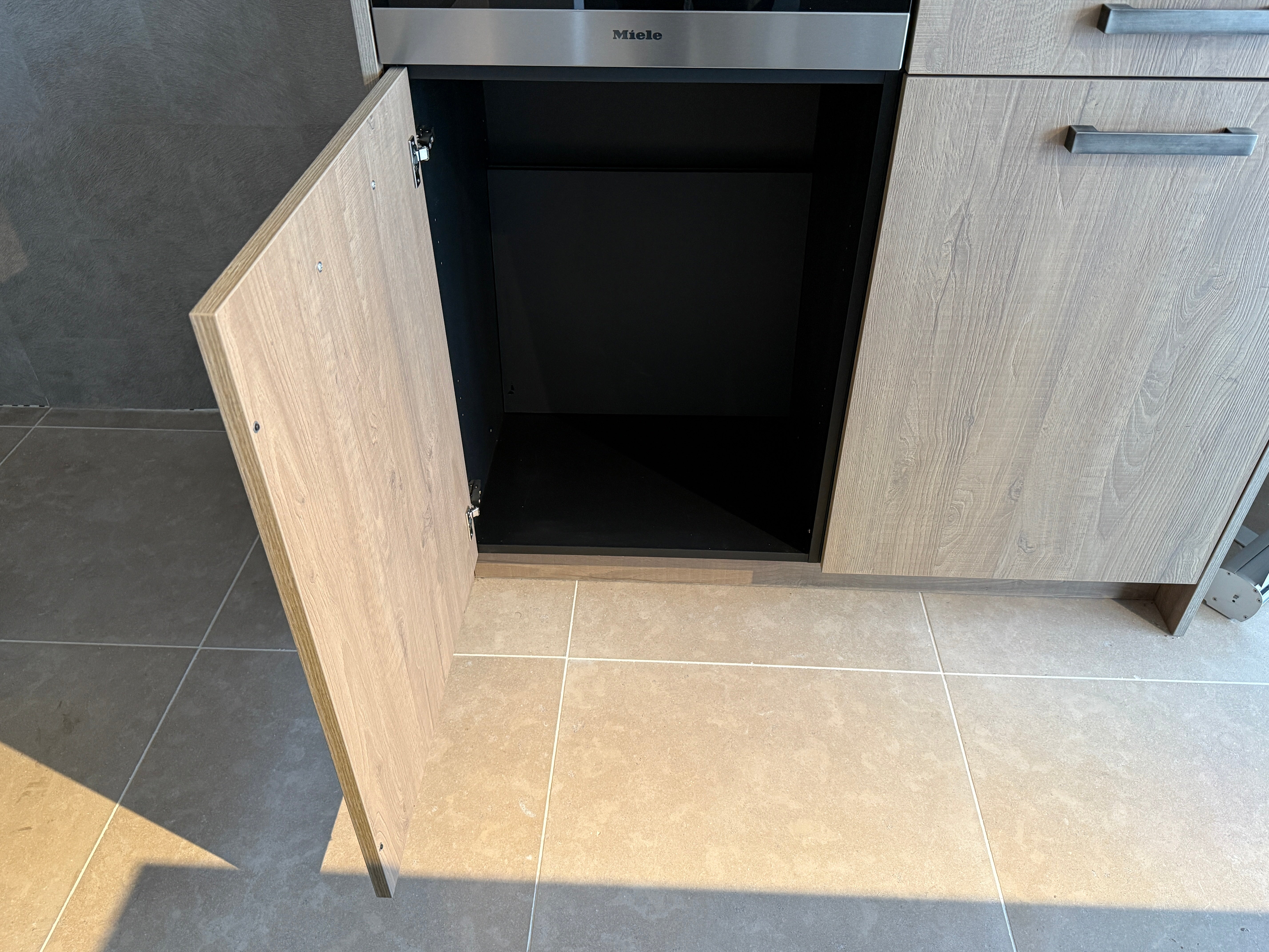 03156 - Moderne eilandkeuken