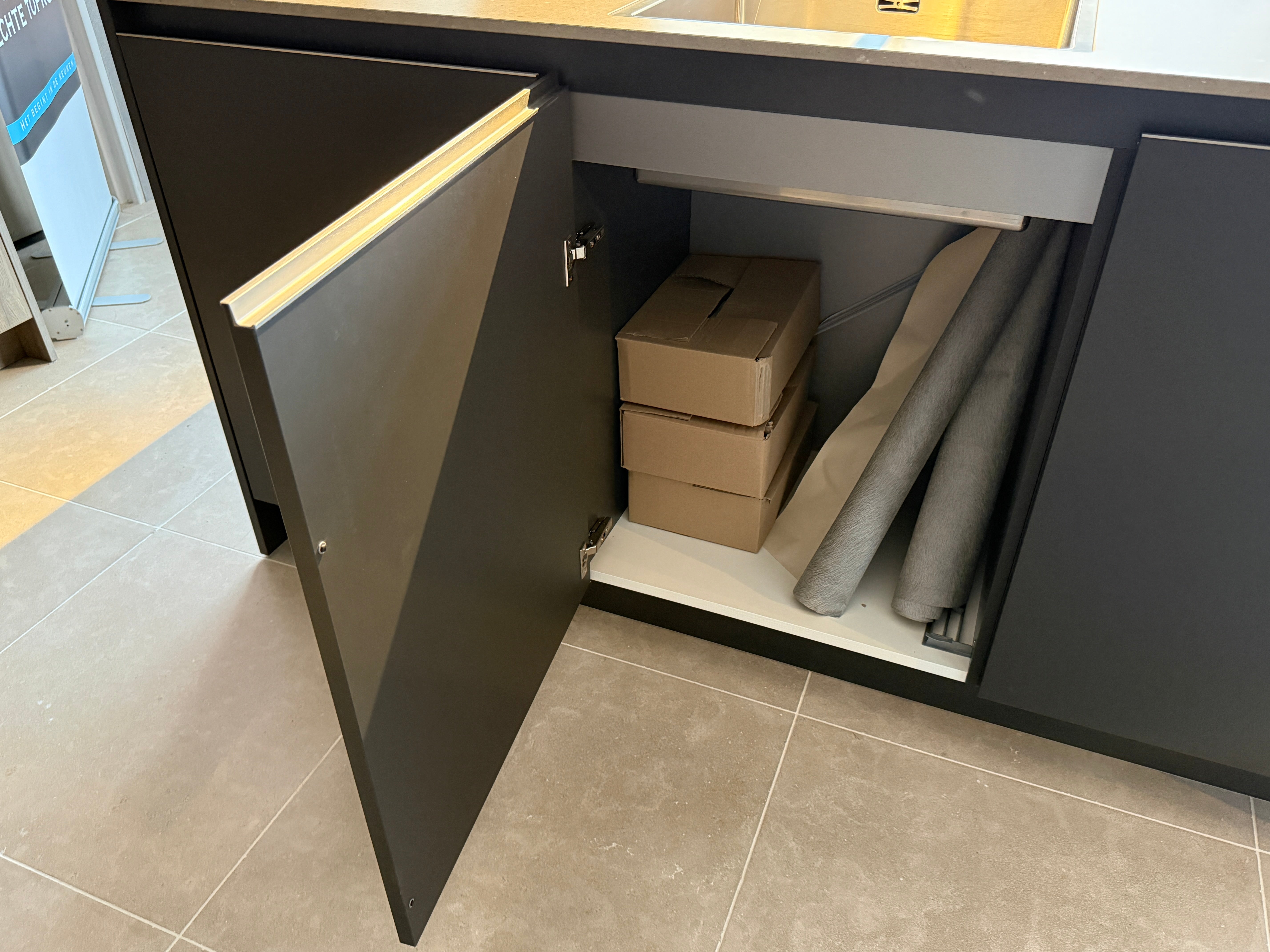 03156 - Moderne eilandkeuken