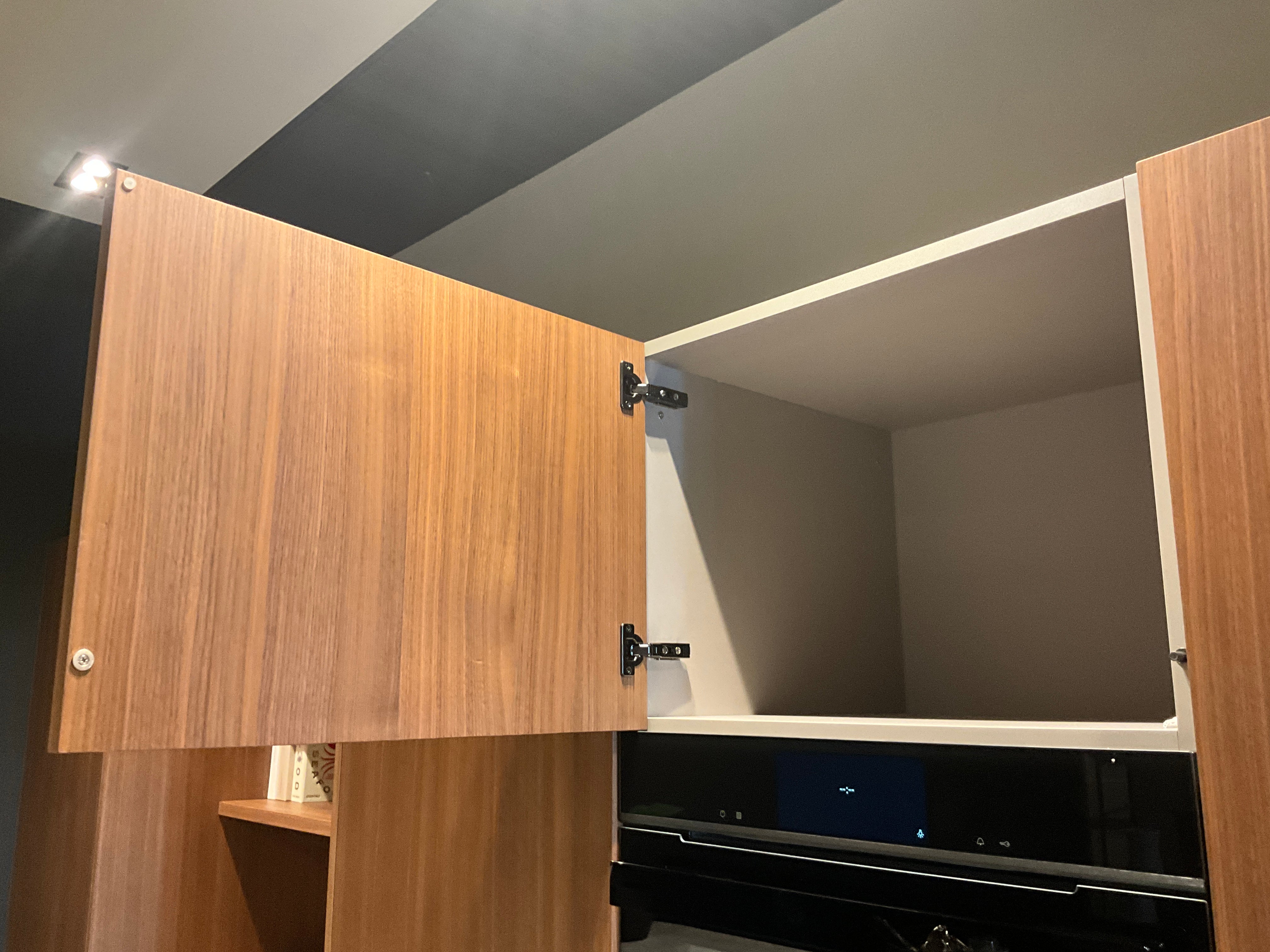 02448 - Eiken fineer eilandkeuken