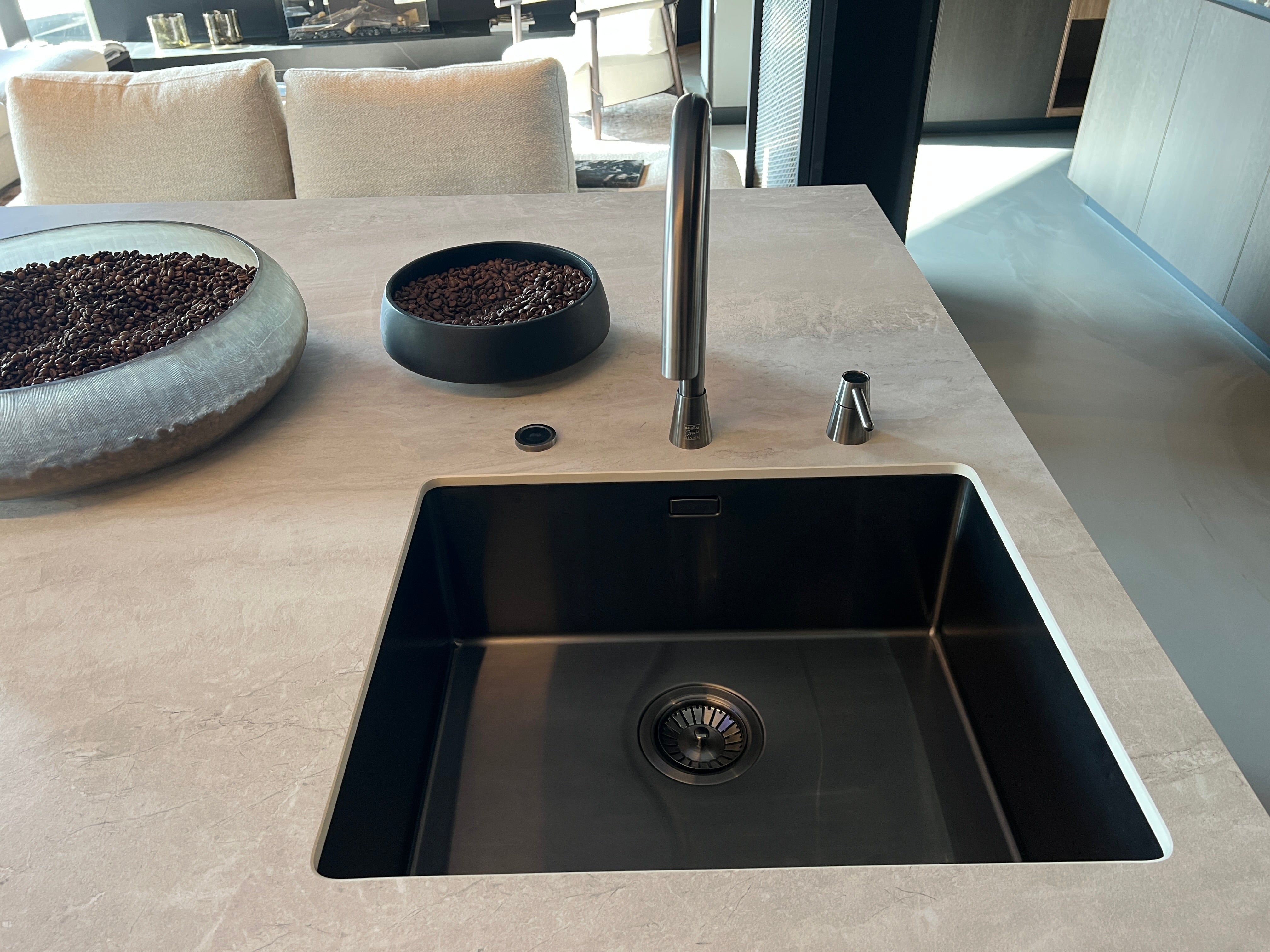 02467 - Modern luxe eilandkeuken